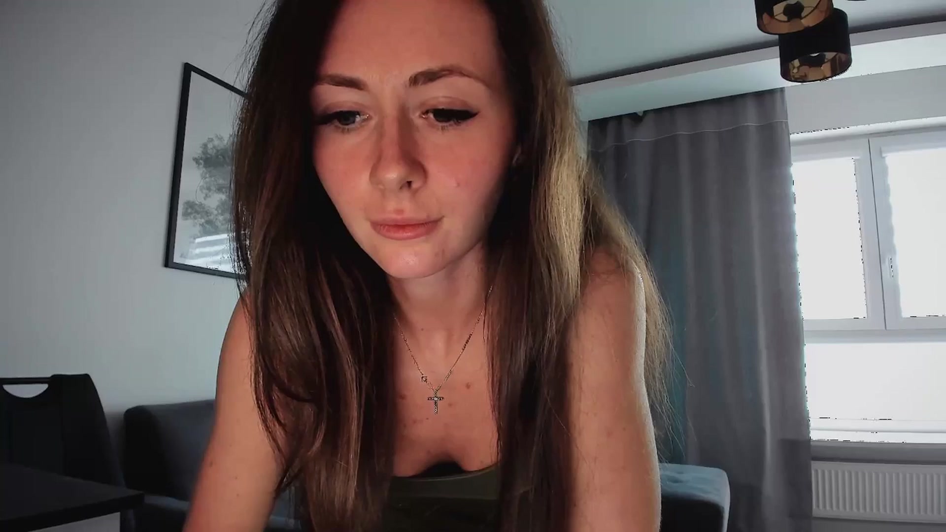 Gallery image thumbnail from Amber_Fry's myfreecams stream on, 04/15/2025, 17:12 image 5 of 20
