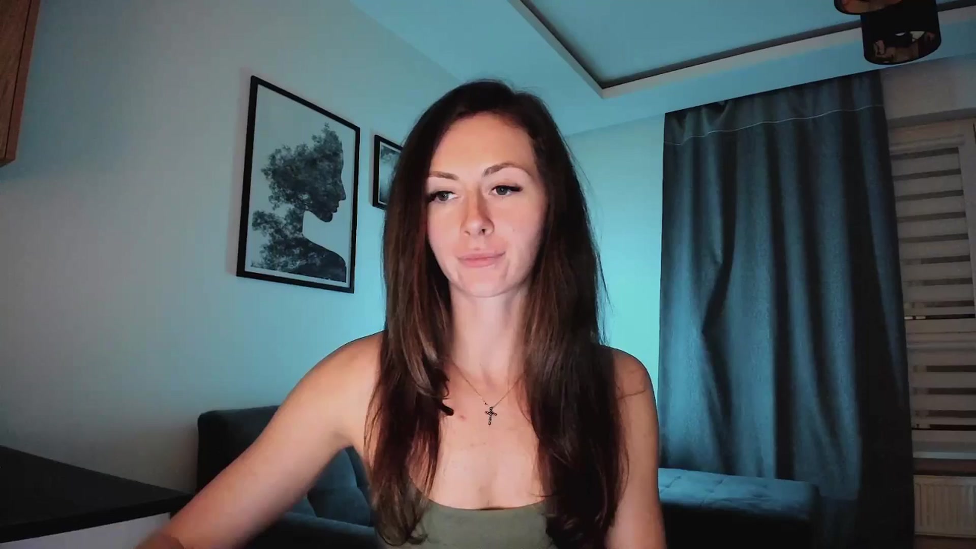 Gallery image thumbnail from Amber_Fry's myfreecams stream on, 04/15/2025, 18:35 image 4 of 20