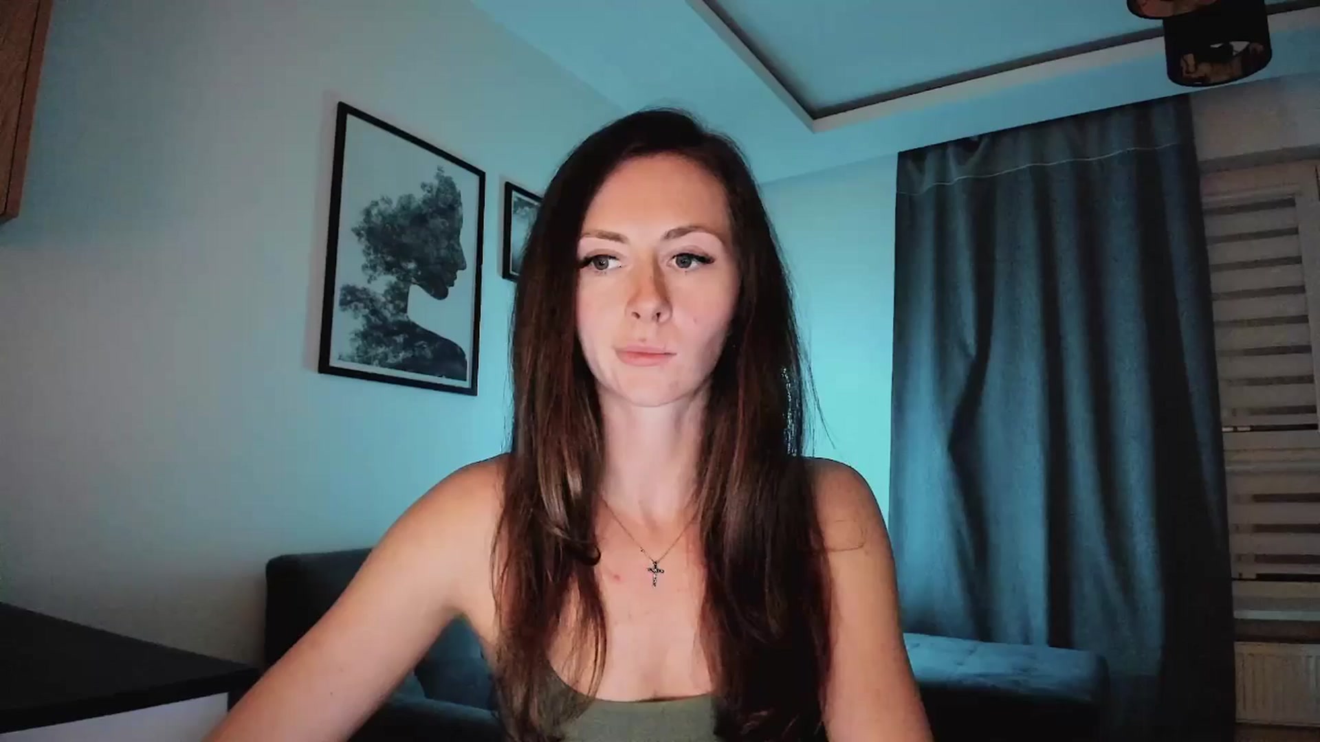 Gallery image thumbnail from Amber_Fry's myfreecams stream on, 04/15/2025, 18:35 image 12 of 20