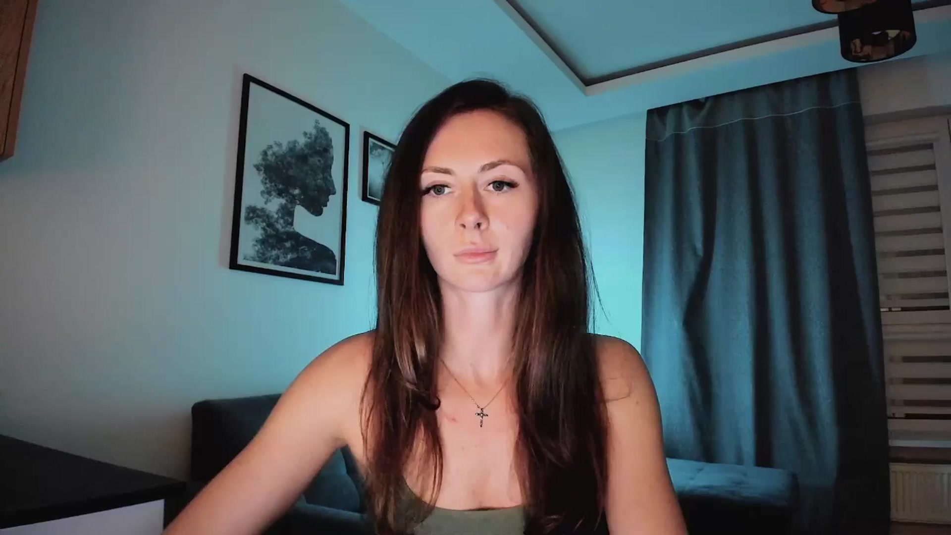 Gallery image thumbnail from Amber_Fry's myfreecams stream on, 04/15/2025, 18:35 image 15 of 20