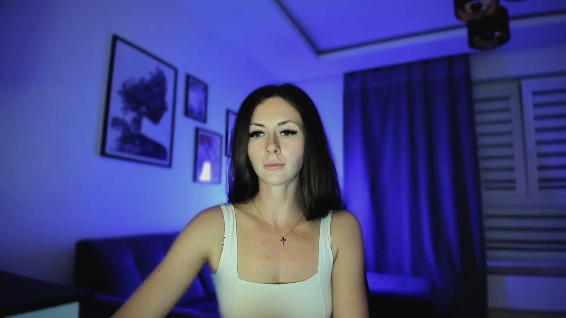 Gallery image thumbnail from Amber_Fry's myfreecams stream on, 04/18/2025, 20:58 image 14 of 20