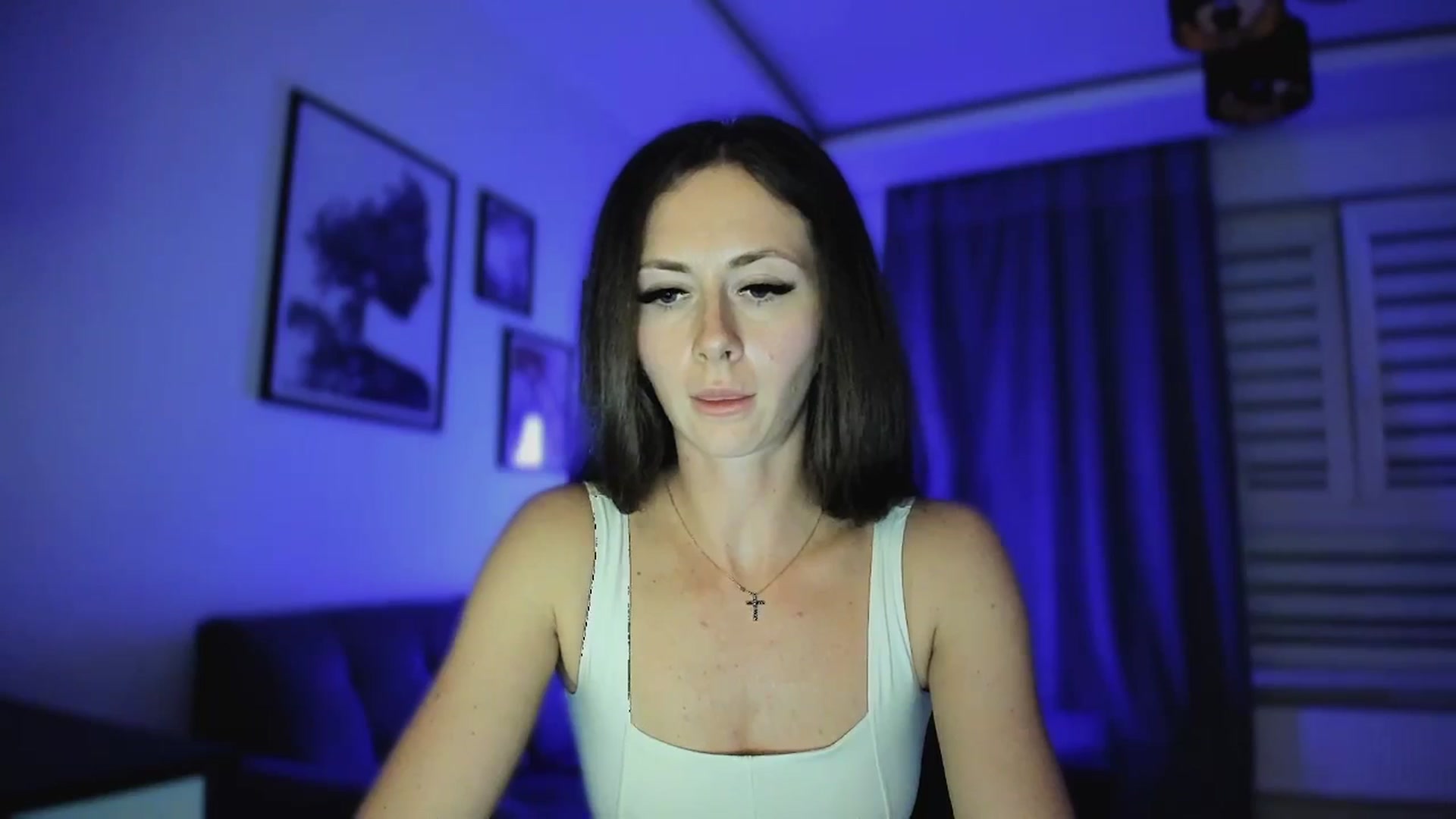 Gallery image thumbnail from Amber_Fry's myfreecams stream on, 04/18/2025, 20:58 image 12 of 20