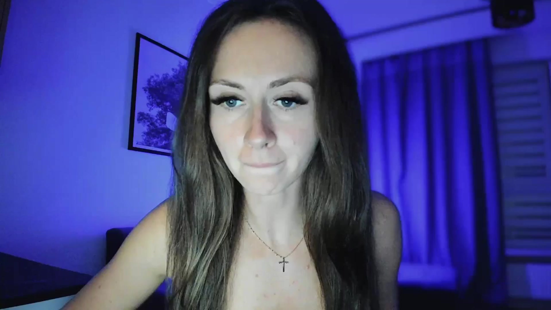 Gallery image thumbnail from Amber_Fry's myfreecams stream on, 04/22/2025, 20:55 image 12 of 20