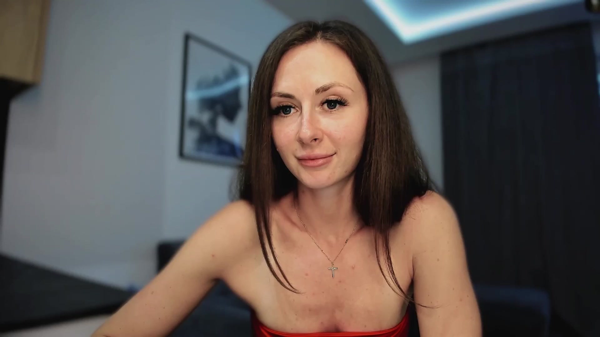 Gallery image thumbnail from Amber_Fry's myfreecams stream on, 04/24/2025, 17:44 image 12 of 20