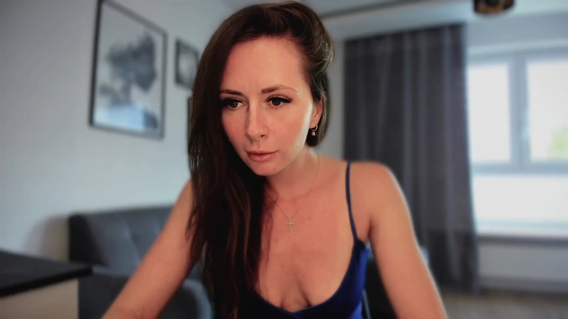 Gallery image thumbnail from Amber_Fry's myfreecams stream on, 04/25/2025, 14:09 image 12 of 20