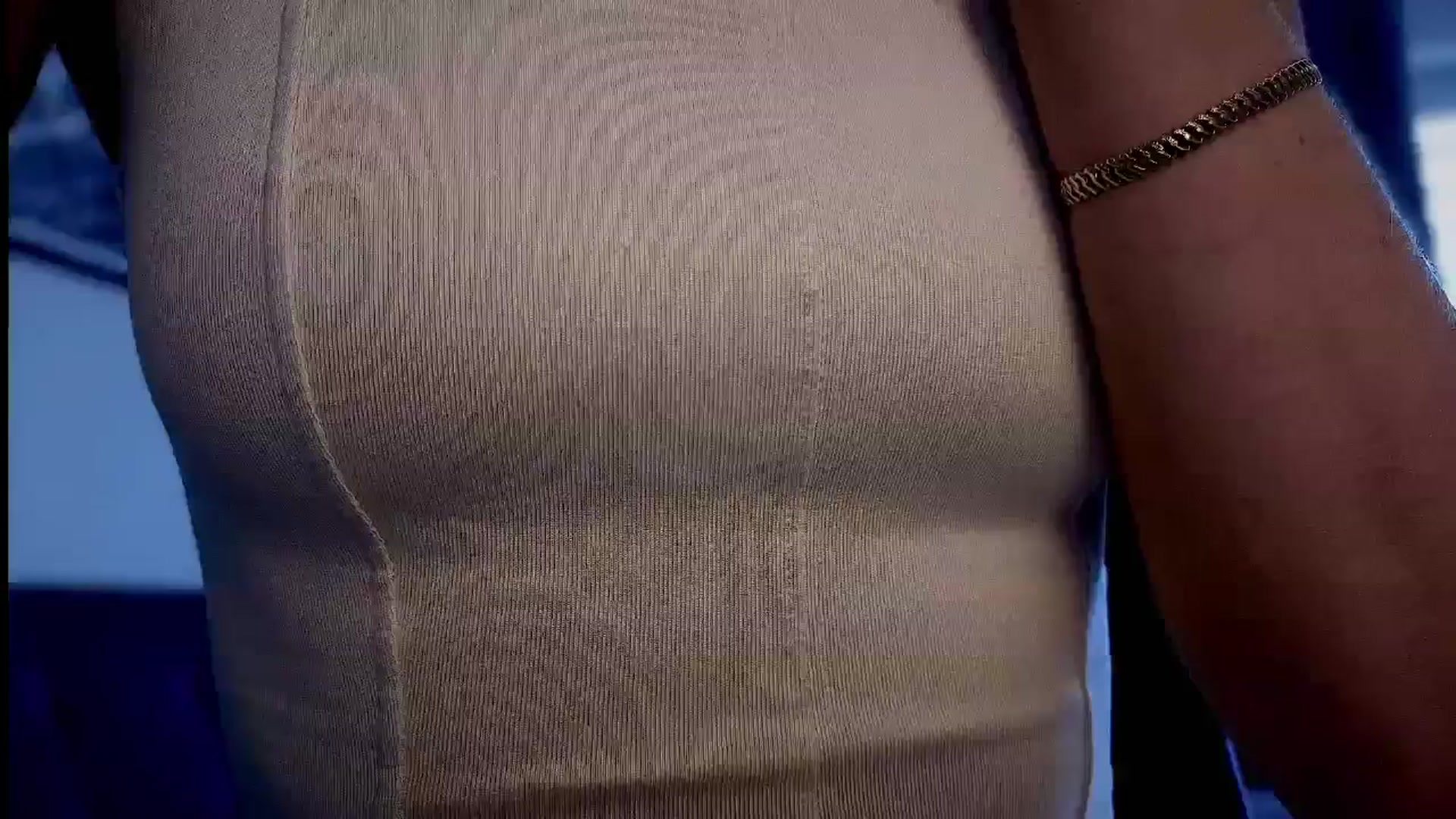 Gallery image thumbnail from Amber_Fry's myfreecams stream on, 04/29/2025, 15:55 image 17 of 20
