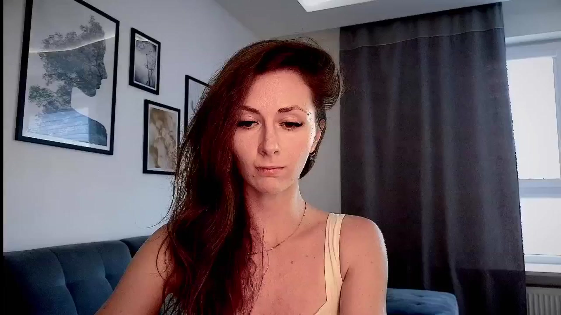 Gallery image thumbnail from Amber_Fry's myfreecams stream on, 04/29/2025, 15:55 image 12 of 20