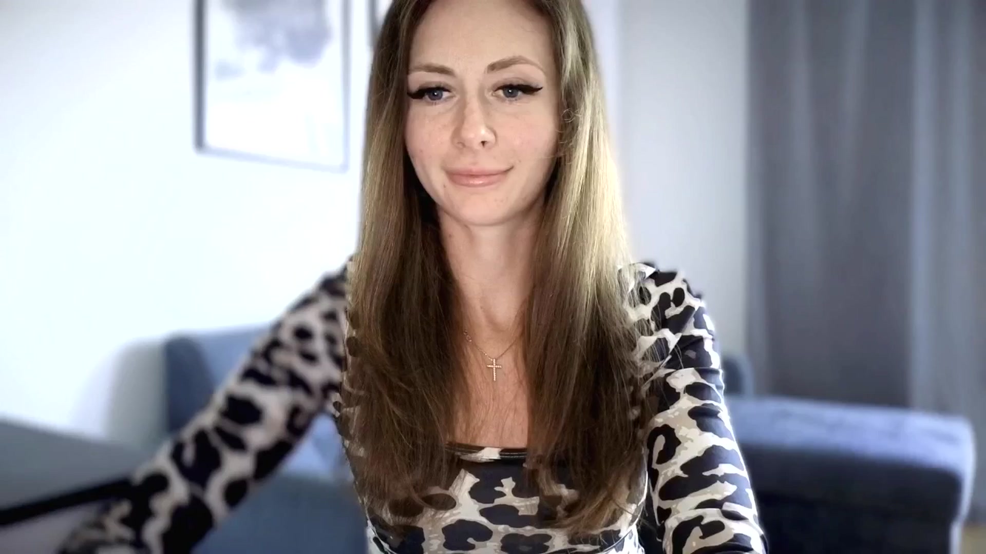 Gallery image thumbnail from Amber_Fry's myfreecams stream on, 05/01/2025, 13:54 image 8 of 20