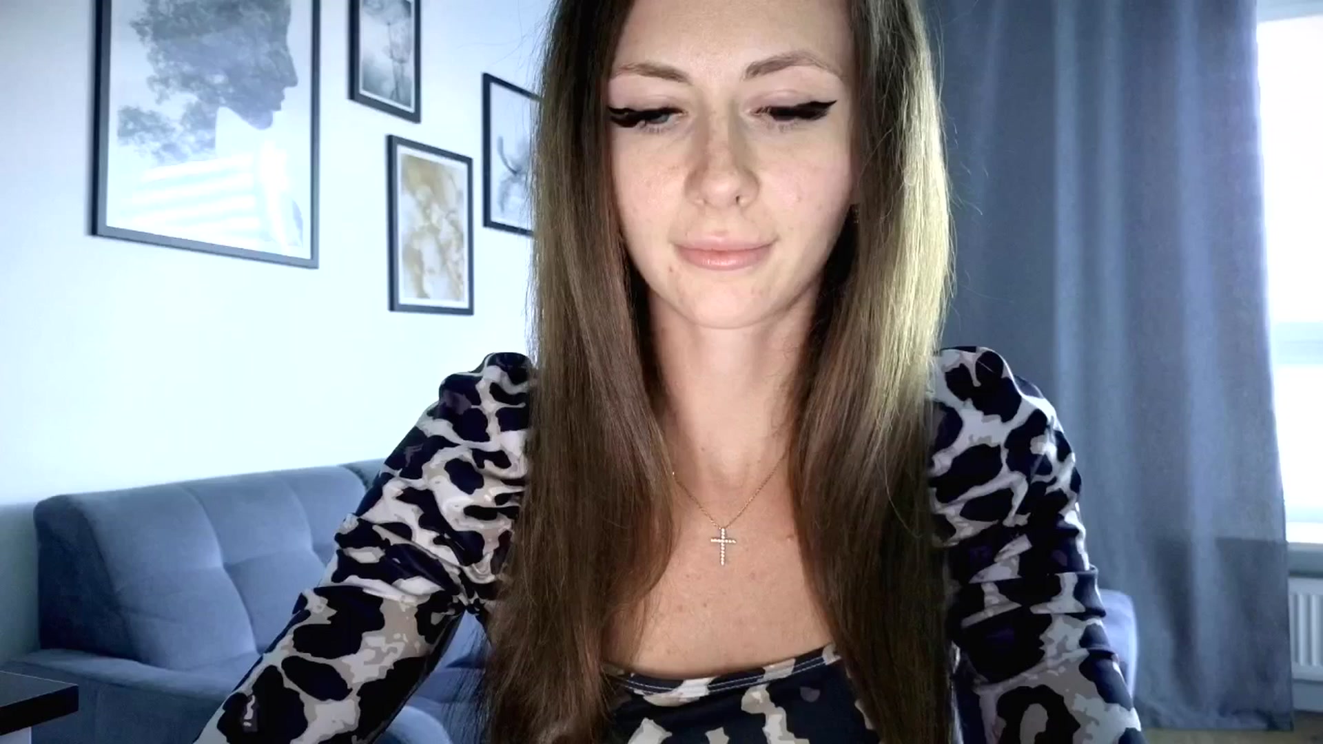 Gallery image thumbnail from Amber_Fry's myfreecams stream on, 05/01/2025, 16:24 image 18 of 20