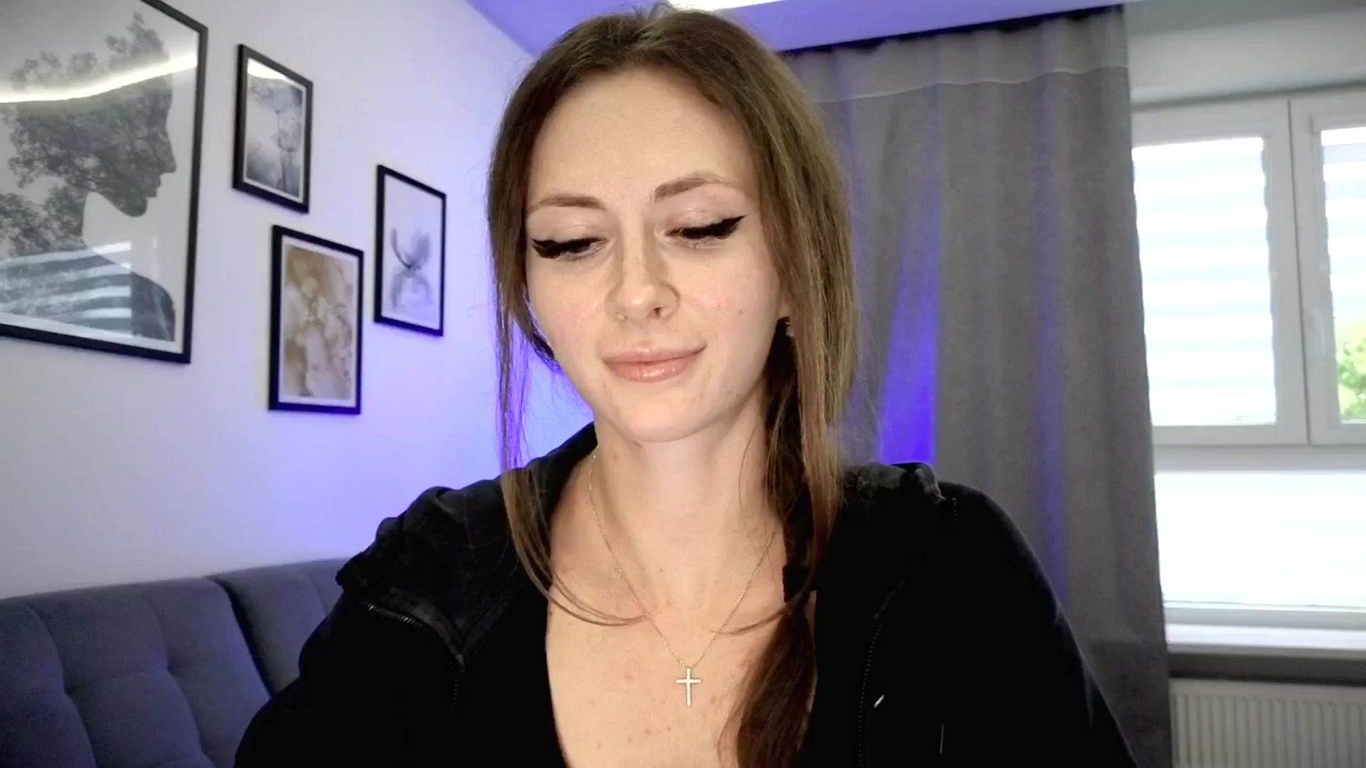 Gallery image thumbnail from Amber_Fry's myfreecams stream on, 05/05/2025, 17:36 image 20 of 20
