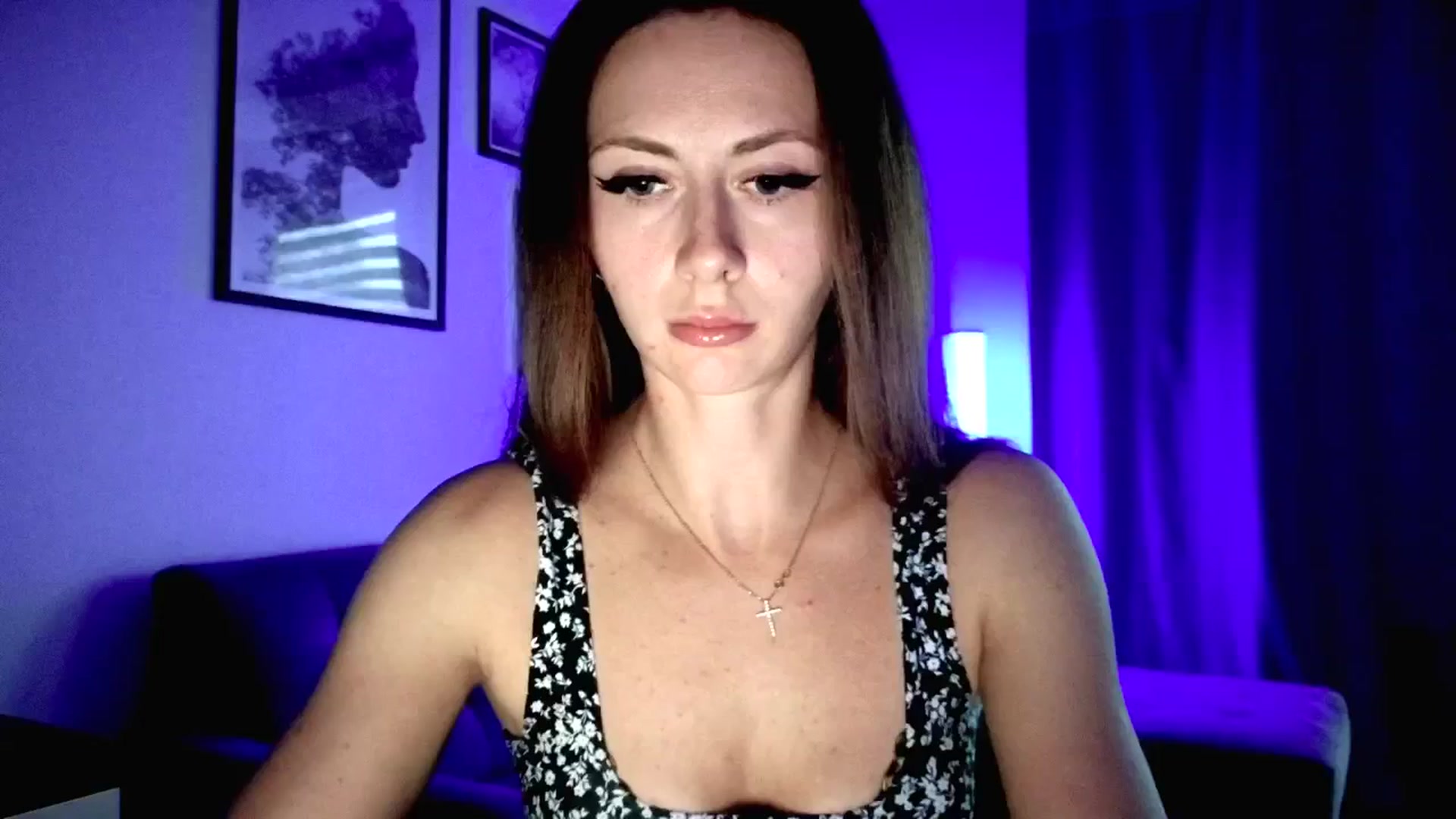 Gallery image thumbnail from Amber_Fry's myfreecams stream on, 05/09/2025, 17:36 image 18 of 20