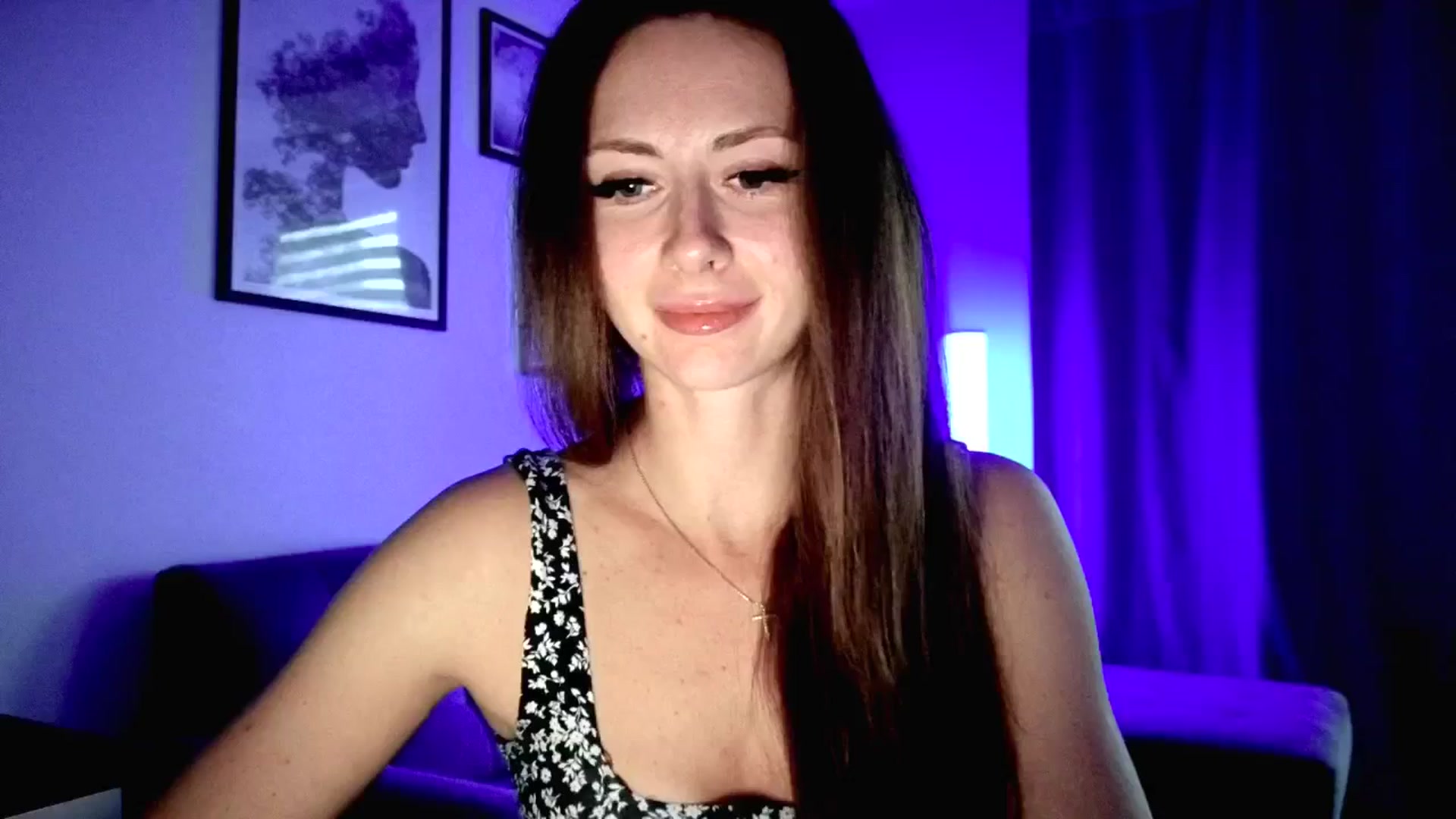 Gallery image thumbnail from Amber_Fry's myfreecams stream on, 05/09/2025, 17:36 image 10 of 20