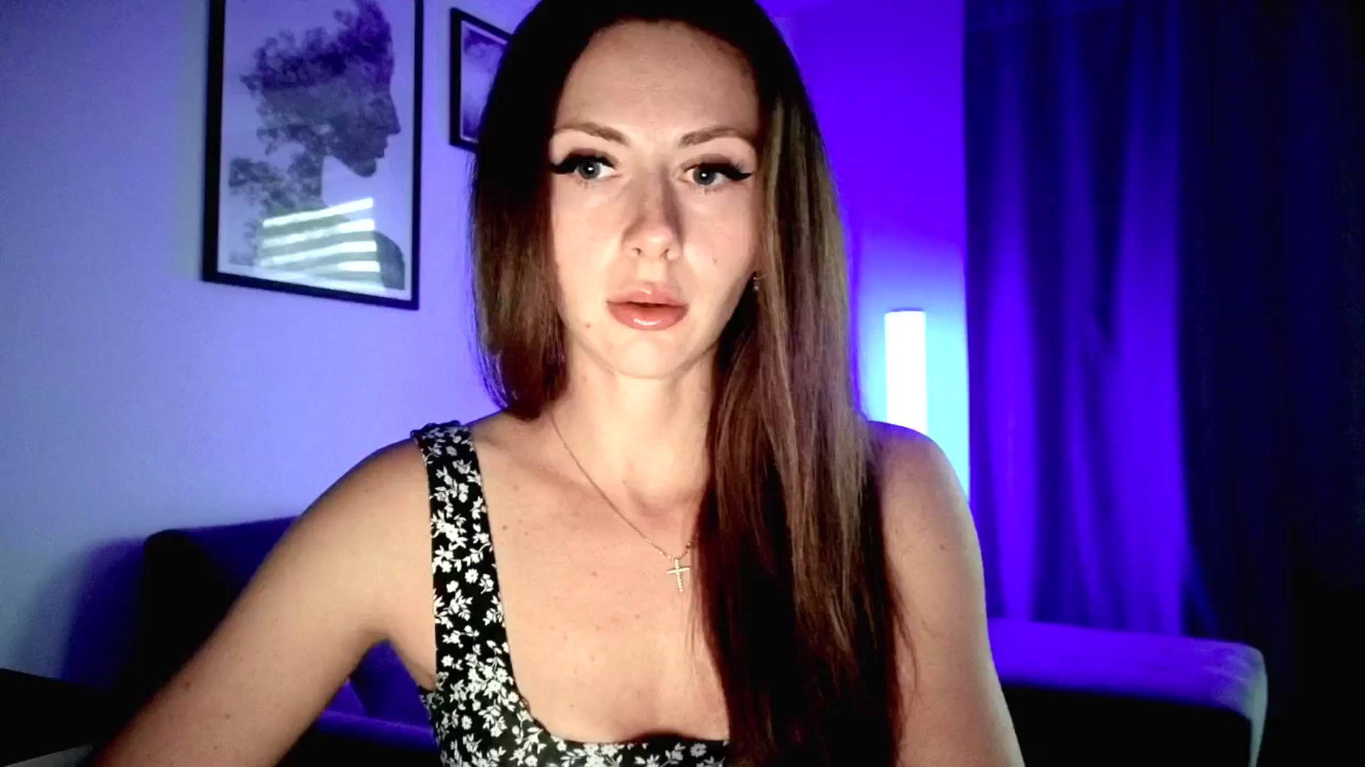 Gallery image thumbnail from Amber_Fry's myfreecams stream on, 05/09/2025, 17:36 image 2 of 20