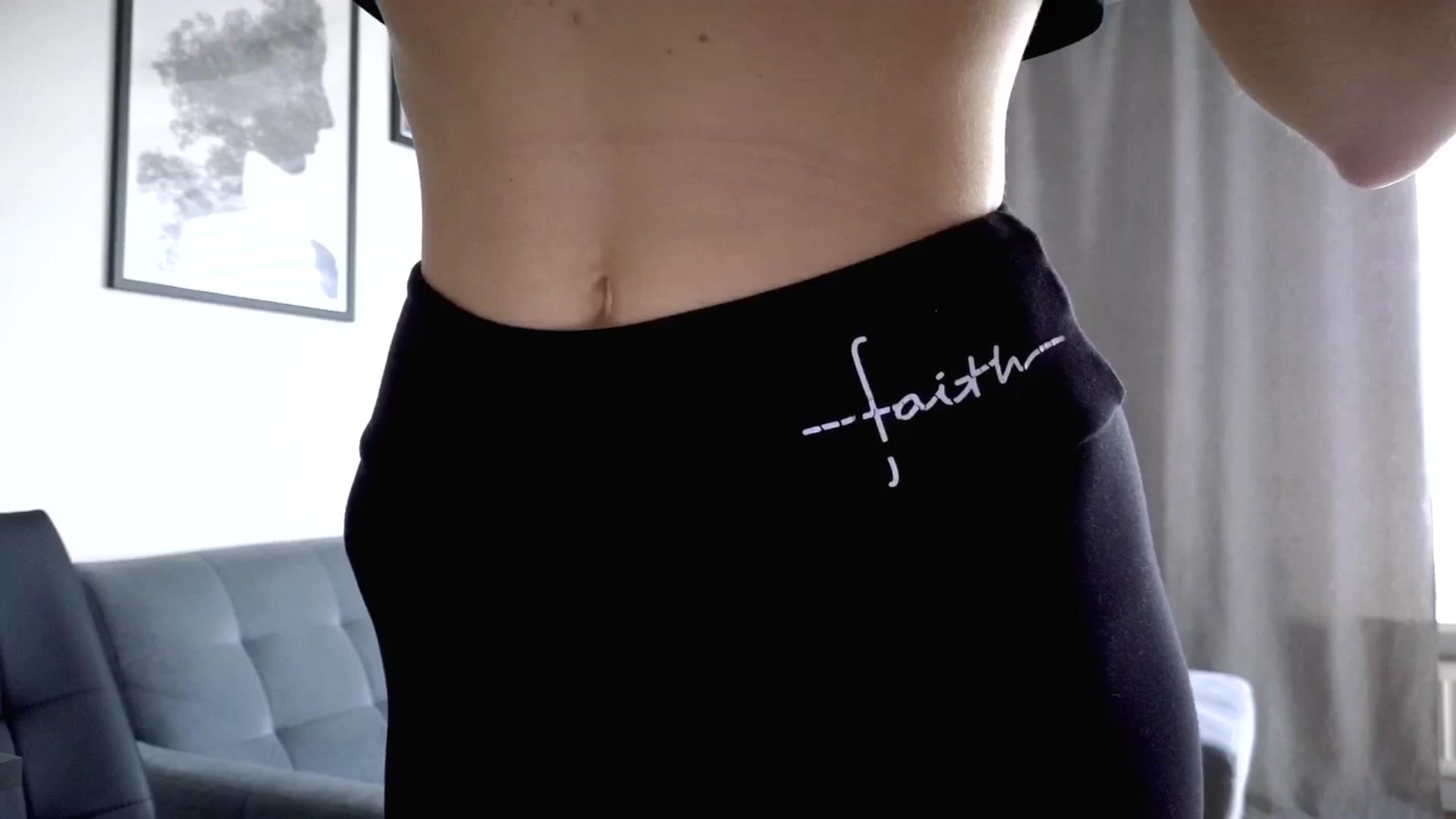Gallery image thumbnail from Amber_Fry's myfreecams stream on, 05/10/2025, 14:45 image 12 of 20