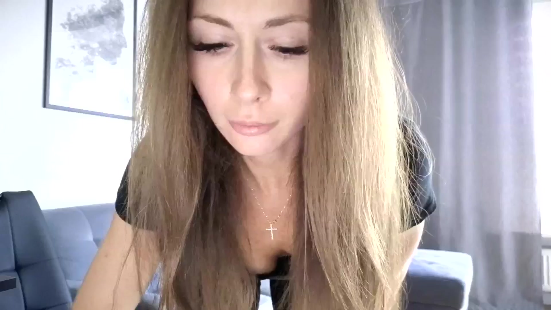 Gallery image thumbnail from Amber_Fry's myfreecams stream on, 05/10/2025, 14:45 image 18 of 20