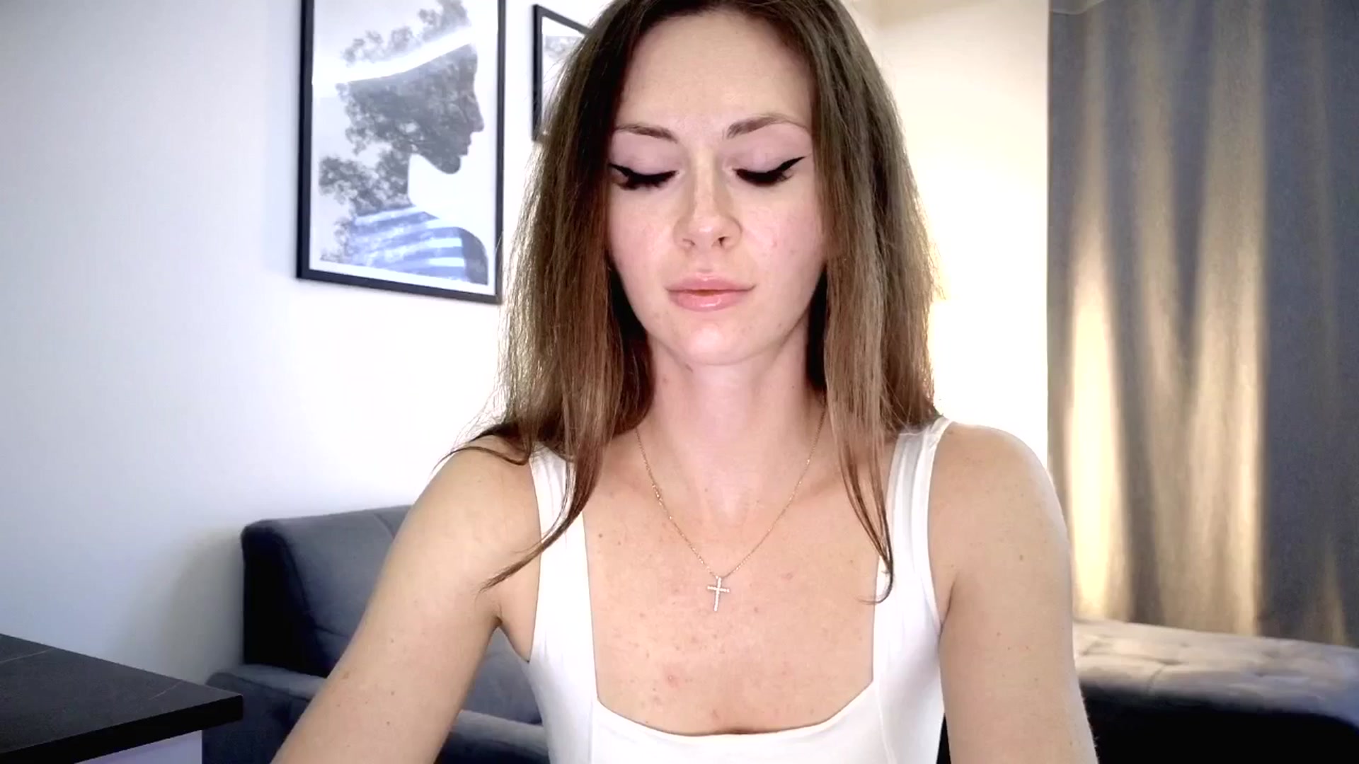 Gallery image thumbnail from Amber_Fry's myfreecams stream on, 05/12/2025, 17:48 image 10 of 20