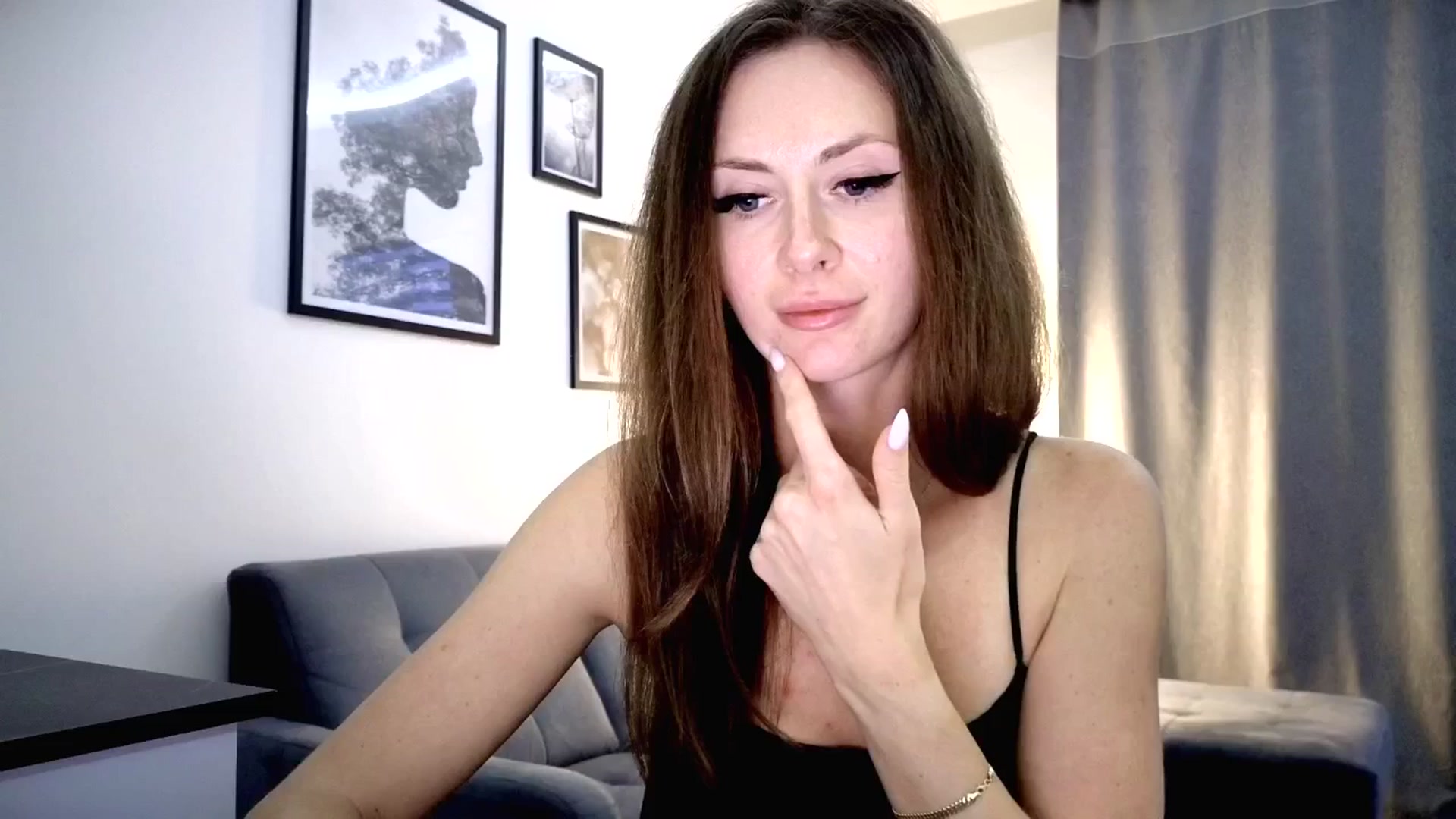Gallery image thumbnail from Amber_Fry's myfreecams stream on, 05/12/2025, 18:16 image 20 of 20