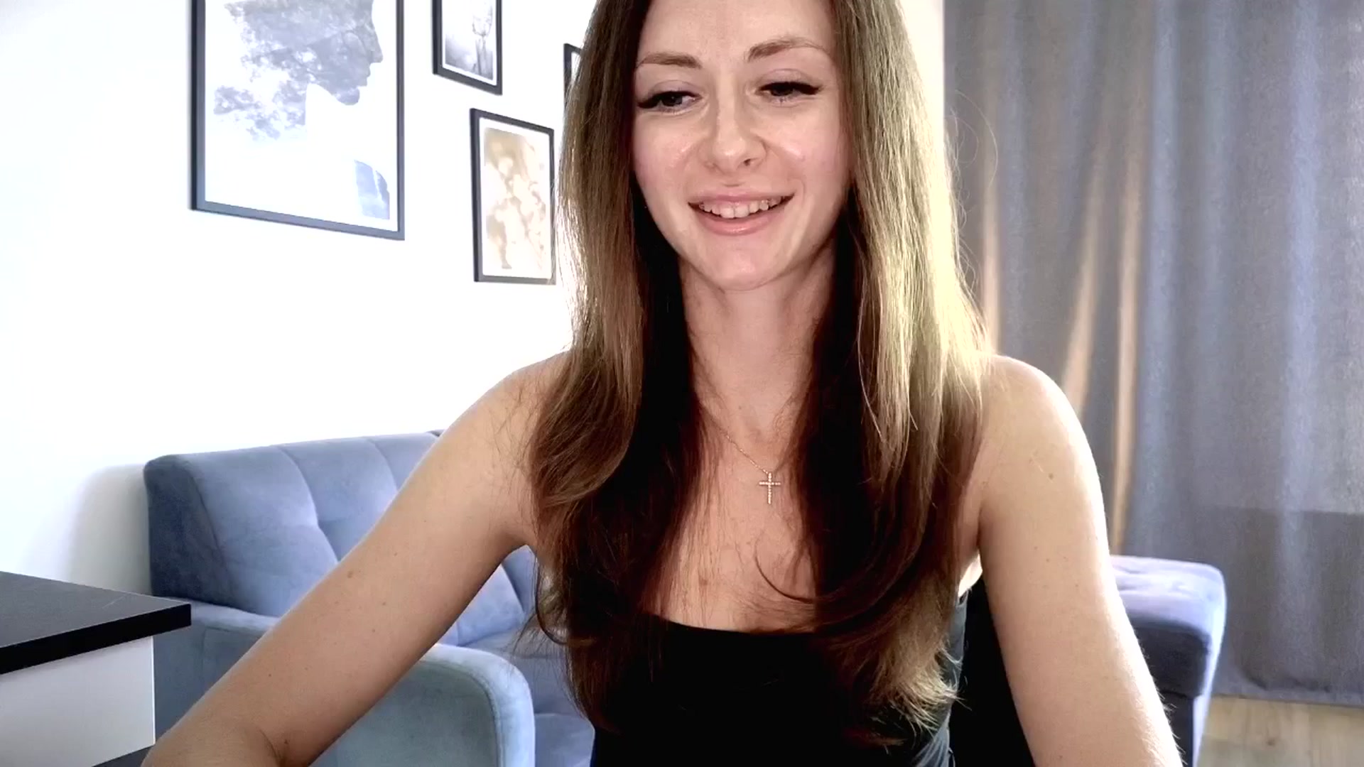 Gallery image thumbnail from Amber_Fry's myfreecams stream on, 05/15/2025, 15:39 image 4 of 20