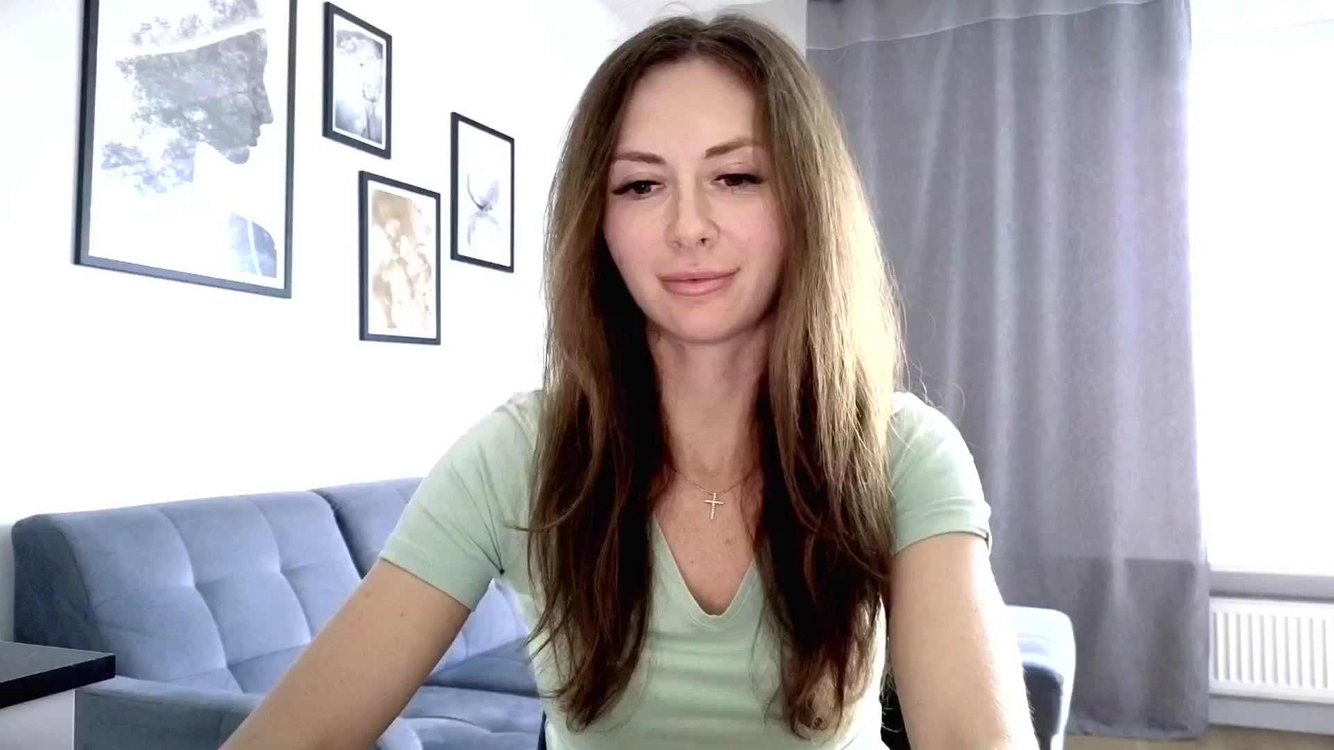 Gallery image thumbnail from Amber_Fry's myfreecams stream on, 05/18/2025, 15:17 image 11 of 20