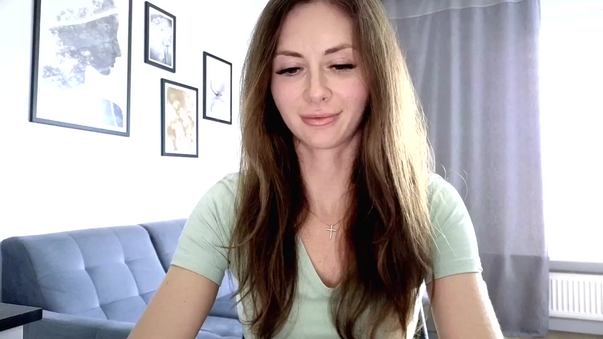 Gallery image thumbnail from Amber_Fry's myfreecams stream on, 05/18/2025, 15:17 image 8 of 20