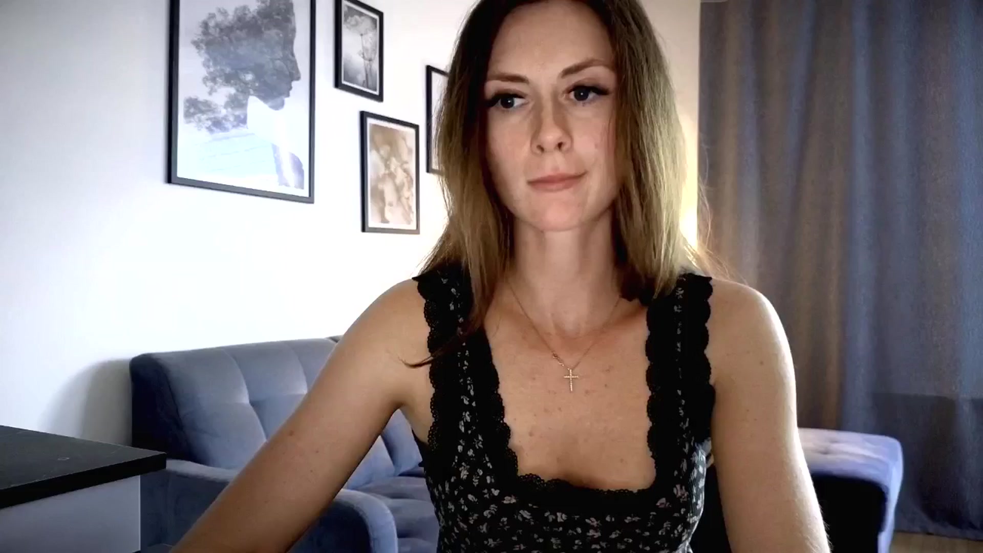 Gallery image thumbnail from Amber_Fry's myfreecams stream on, 05/20/2025, 16:38 image 19 of 20
