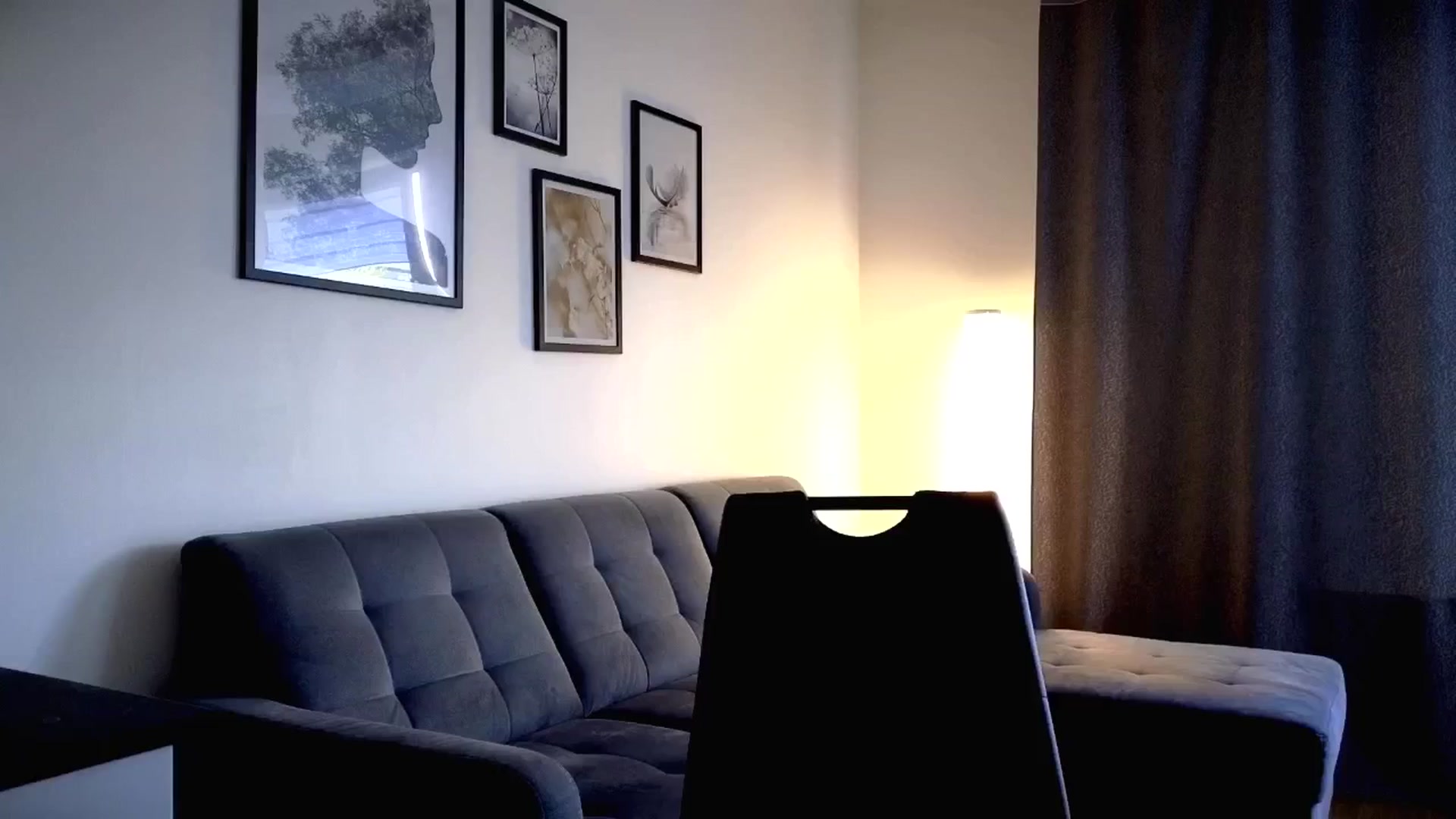 Gallery image thumbnail from Amber_Fry's myfreecams stream on, 05/20/2025, 16:38 image 6 of 20
