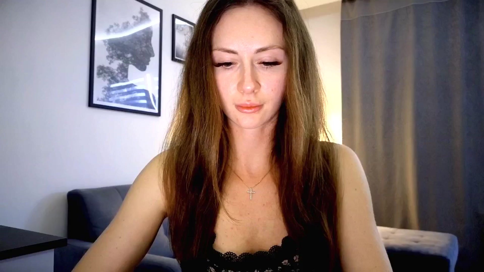 Gallery image thumbnail from Amber_Fry's myfreecams stream on, 05/26/2025, 18:01 image 1 of 20