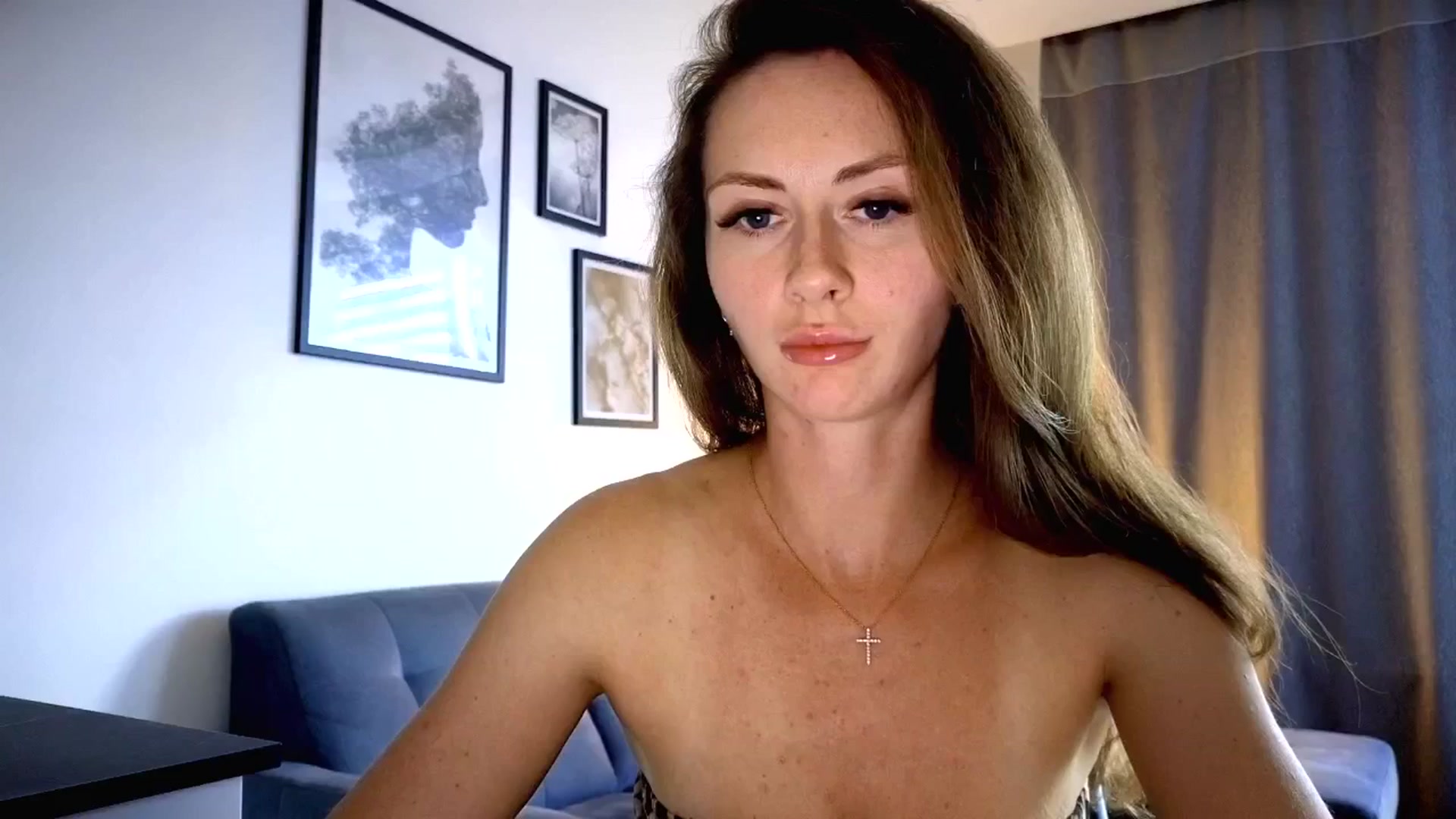 Gallery image thumbnail from Amber_Fry's myfreecams stream on, 05/27/2025, 16:33 image 17 of 20