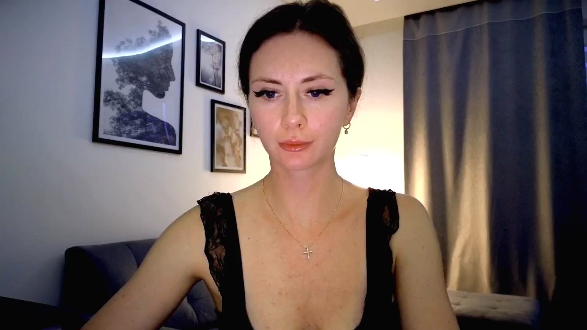 Gallery image thumbnail from Amber_Fry's myfreecams stream on, 05/28/2025, 18:52 image 18 of 20