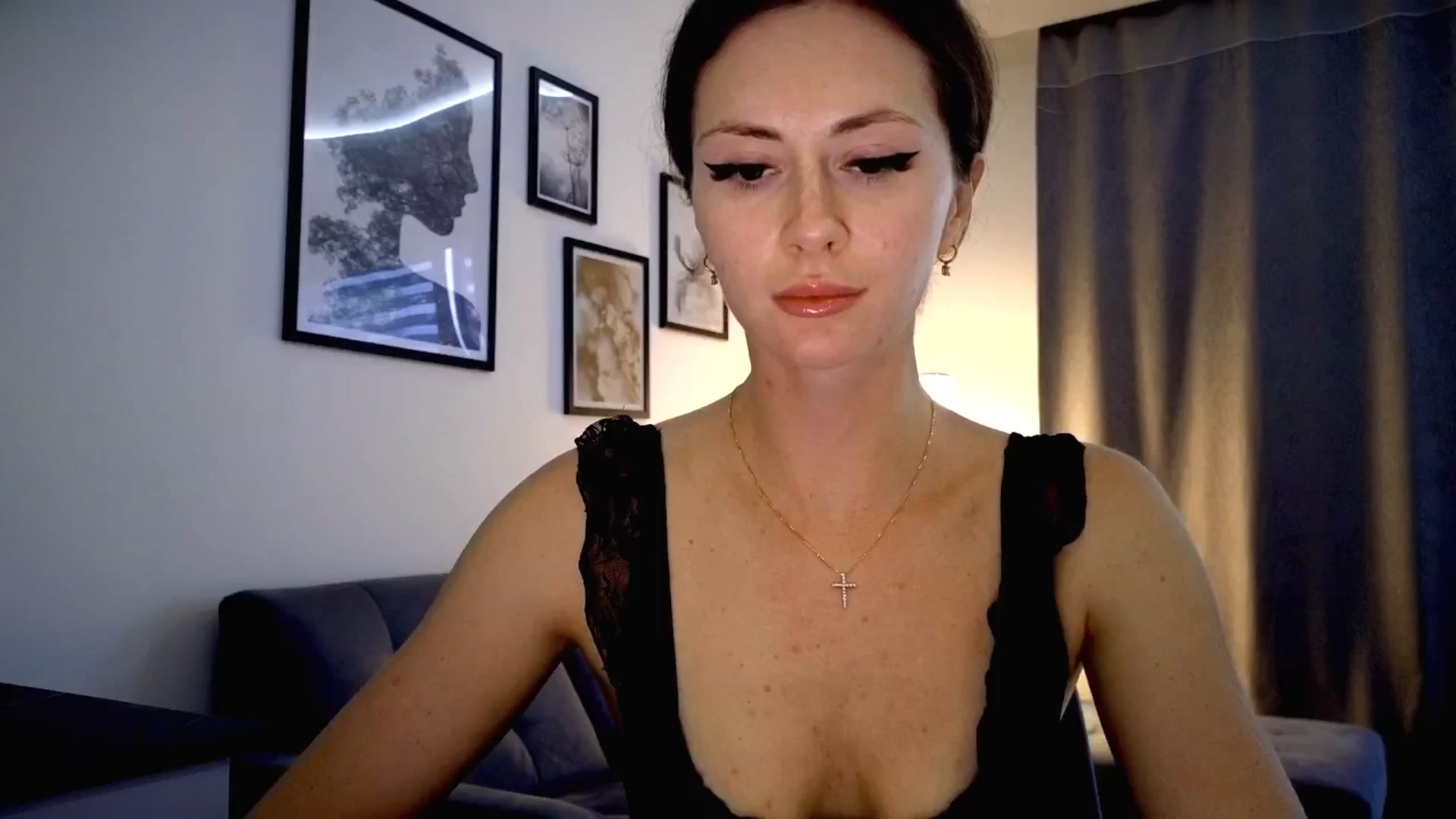 Gallery image thumbnail from Amber_Fry's myfreecams stream on, 05/28/2025, 18:52 image 2 of 20