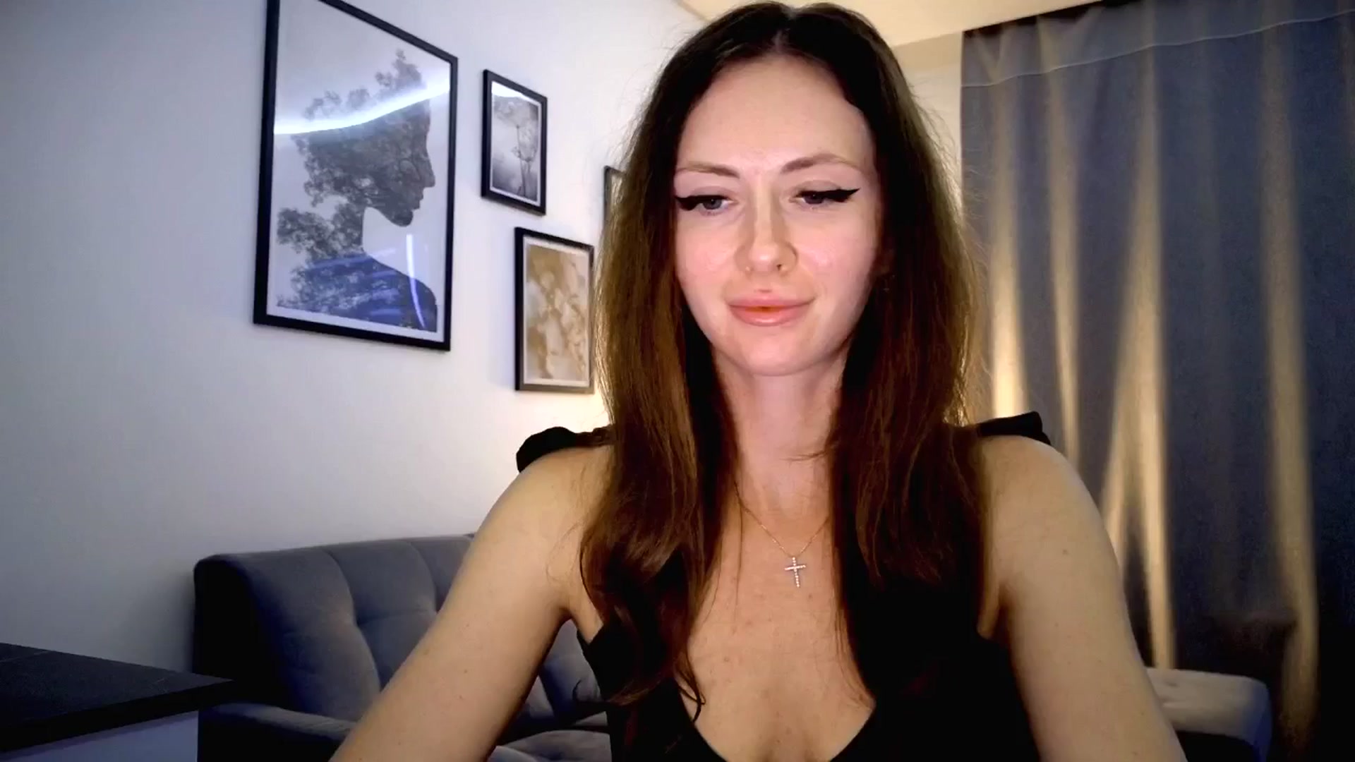 Gallery image thumbnail from Amber_Fry's myfreecams stream on, 05/29/2025, 19:10 image 17 of 20