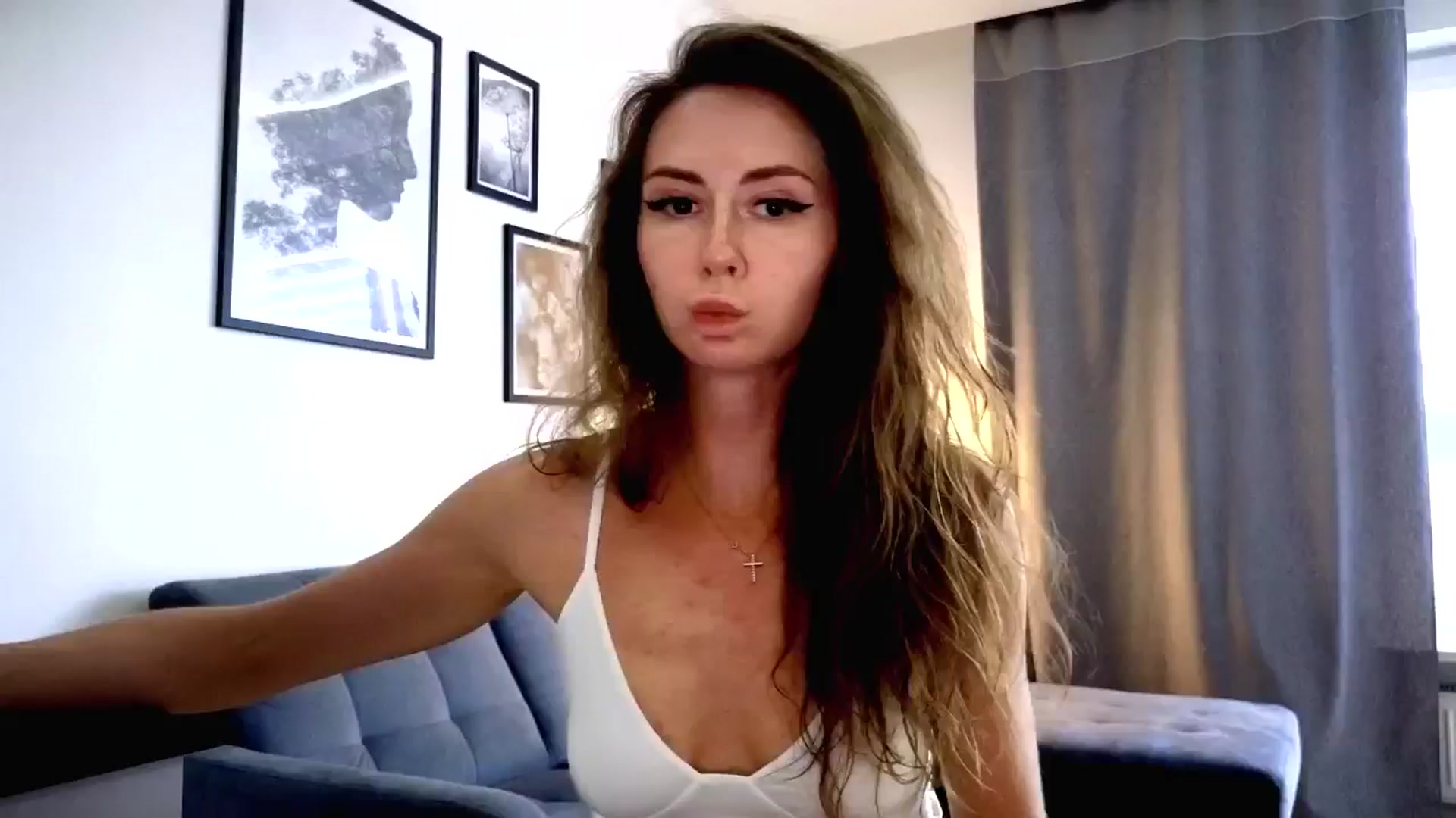 Gallery image thumbnail from Amber_Fry's myfreecams stream on, 06/01/2025, 16:38 image 2 of 20