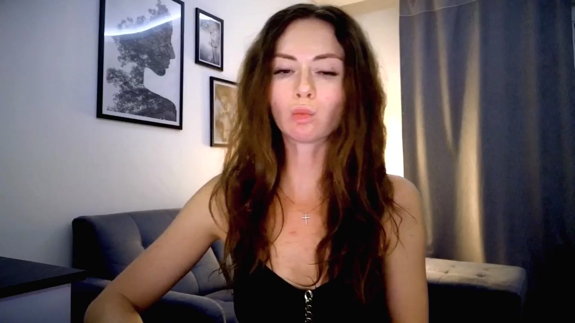Gallery image thumbnail from Amber_Fry's myfreecams stream on, 06/02/2025, 20:54 image 9 of 20