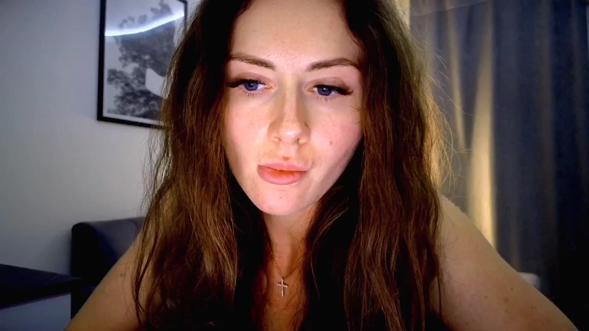 Gallery image thumbnail from Amber_Fry's myfreecams stream on, 06/02/2025, 20:54 image 17 of 20