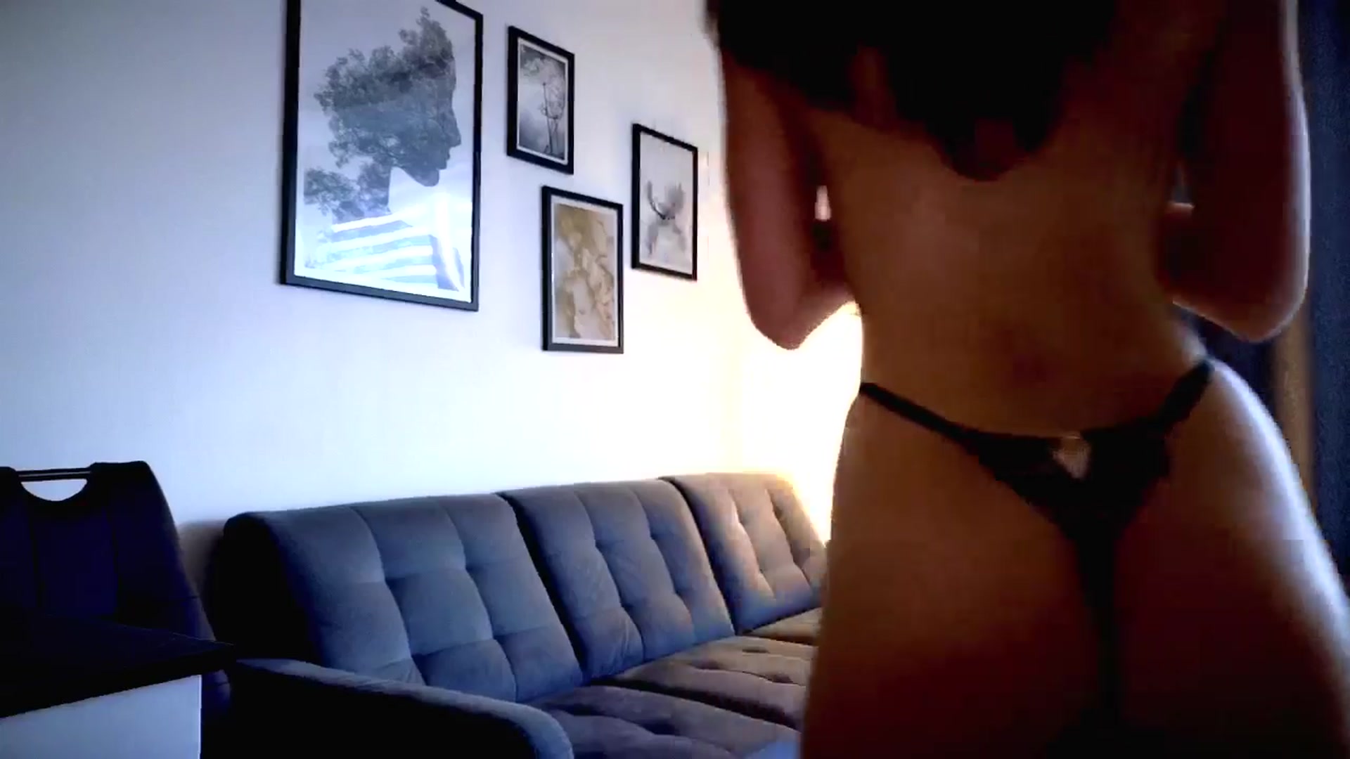 Gallery image thumbnail from Amber_Fry's myfreecams stream on, 06/03/2025, 17:24 image 17 of 20