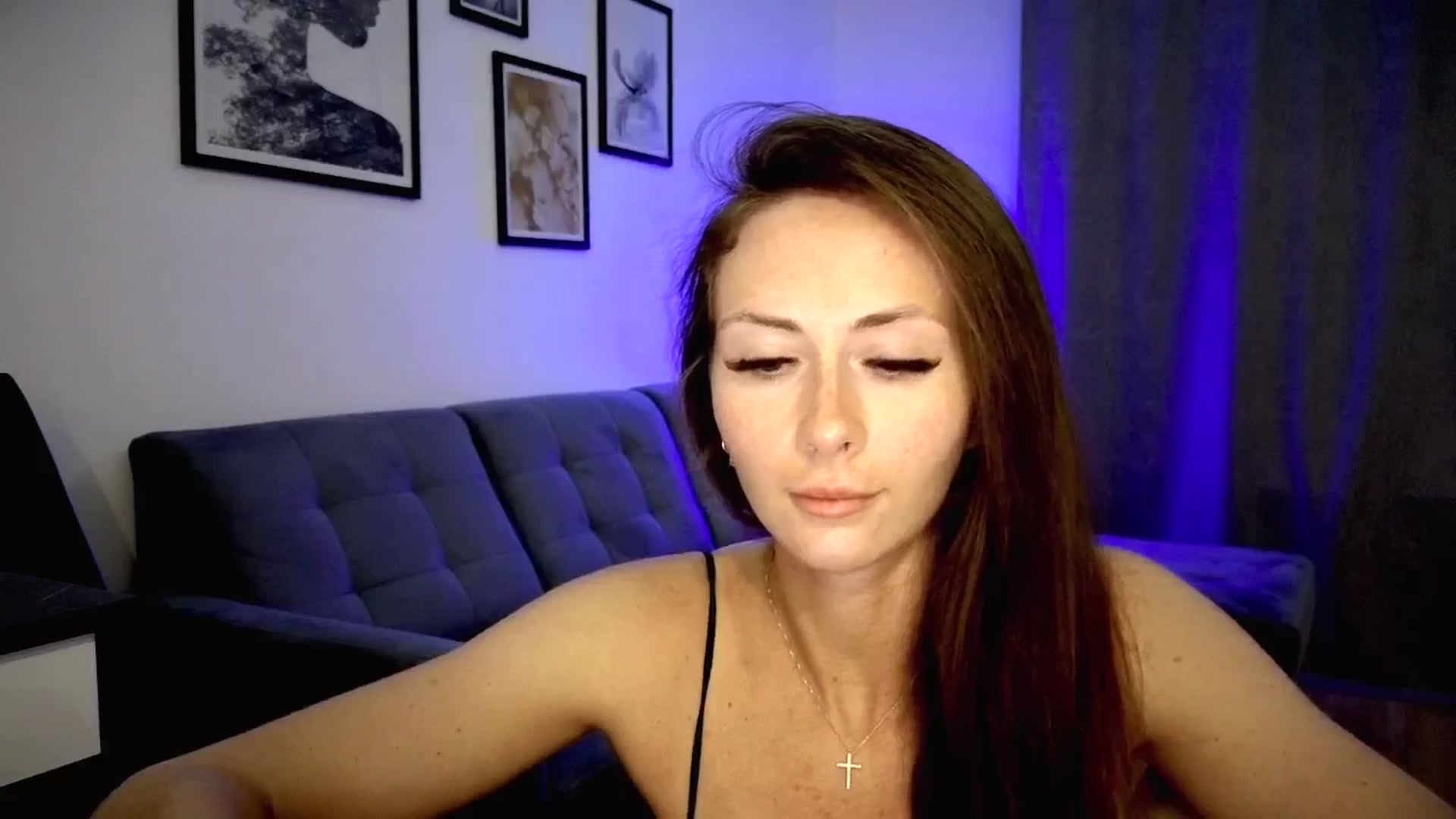 Gallery image thumbnail from Amber_Fry's myfreecams stream on, 07/05/2025, 20:11 image 11 of 20