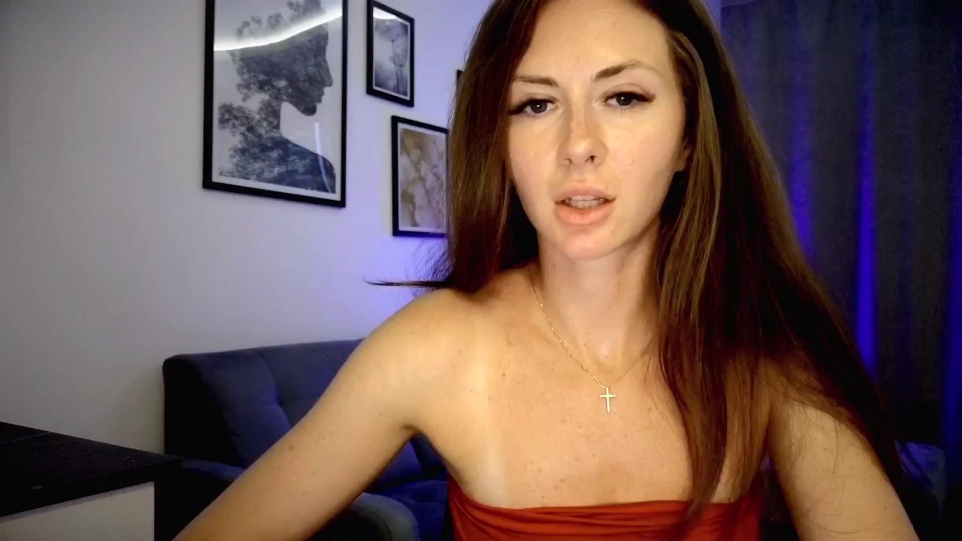 Gallery image thumbnail from Amber_Fry's myfreecams stream on, 07/07/2025, 19:40 image 3 of 20