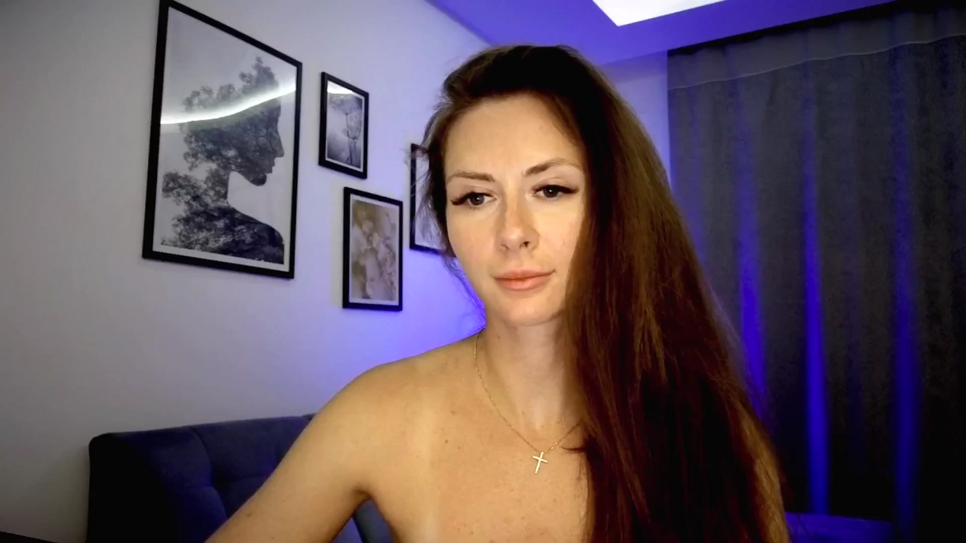 Gallery image thumbnail from Amber_Fry's myfreecams stream on, 07/07/2025, 20:38 image 14 of 20