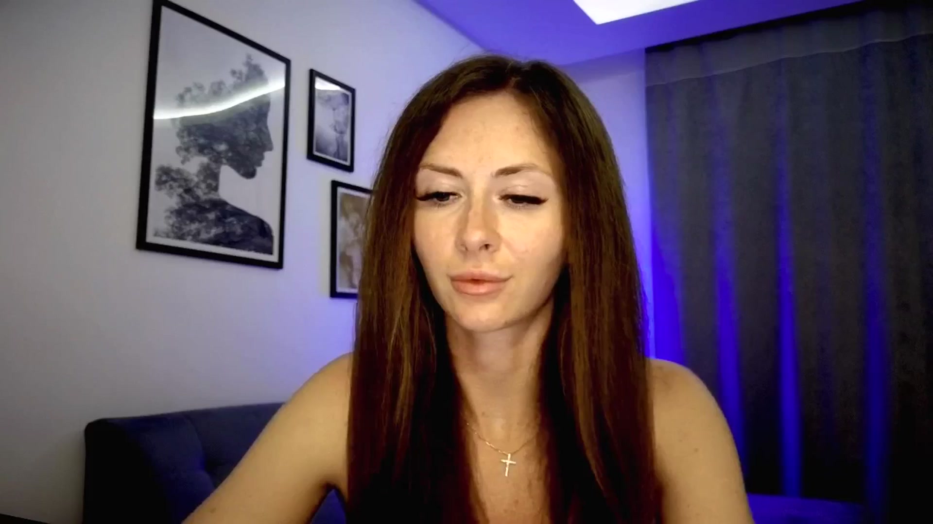 Gallery image thumbnail from Amber_Fry's myfreecams stream on, 07/07/2025, 20:38 image 2 of 20