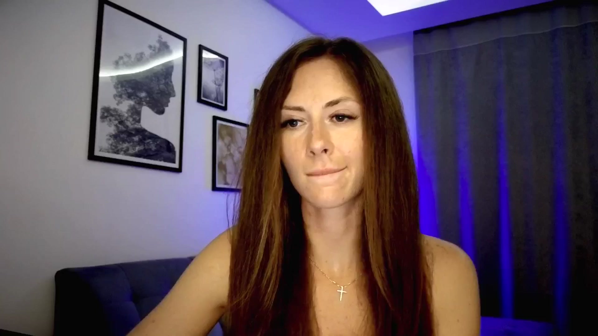 Gallery image thumbnail from Amber_Fry's myfreecams stream on, 07/07/2025, 20:38 image 1 of 20
