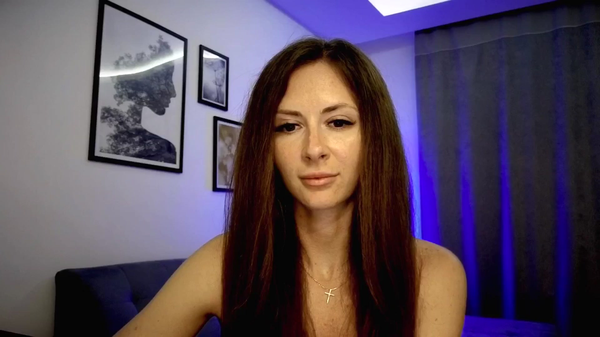 Gallery image thumbnail from Amber_Fry's myfreecams stream on, 07/07/2025, 20:38 image 5 of 20