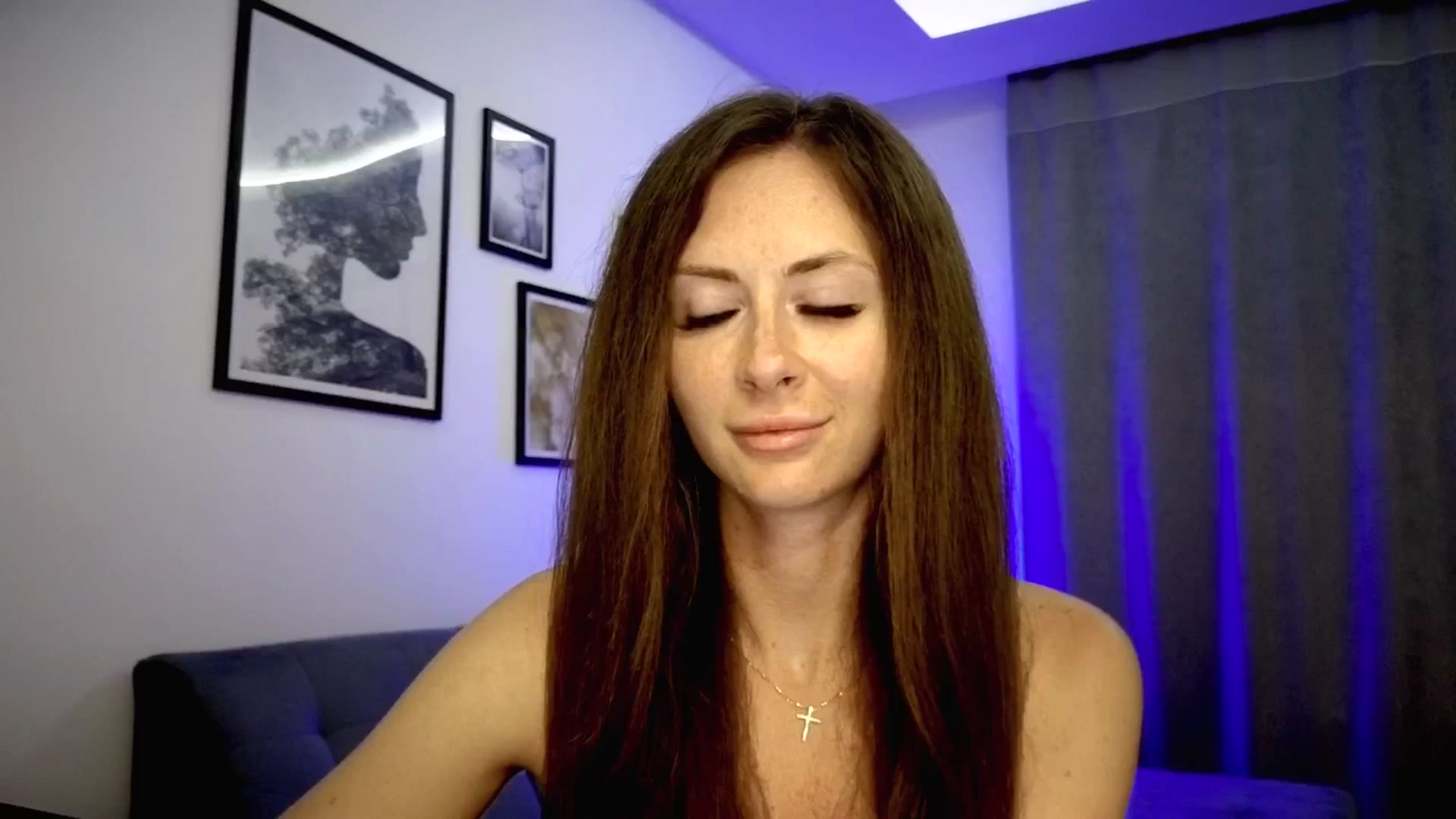 Gallery image thumbnail from Amber_Fry's myfreecams stream on, 07/07/2025, 20:38 image 4 of 20
