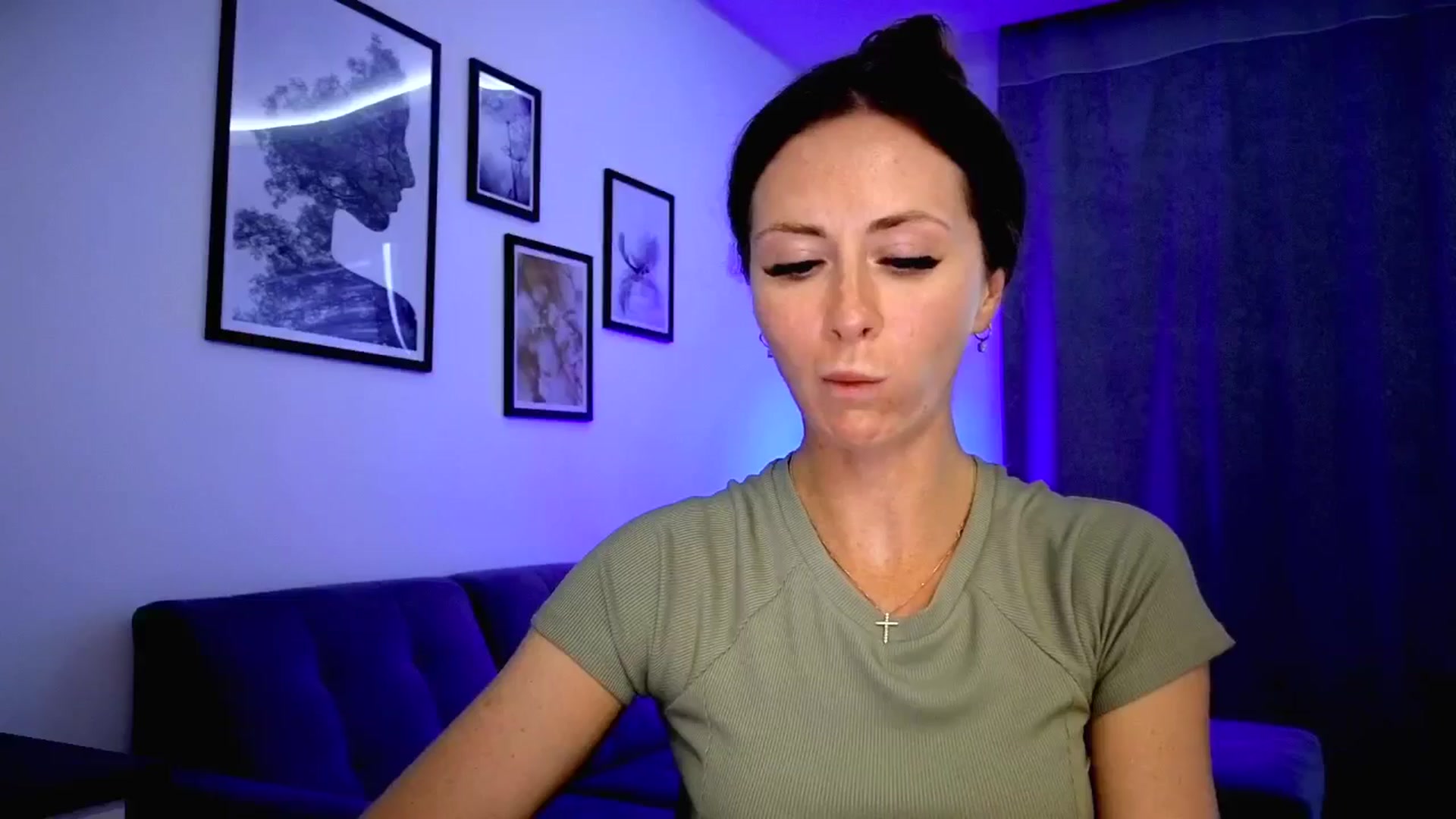 Gallery image thumbnail from Amber_Fry's myfreecams stream on, 07/08/2025, 18:58 image 10 of 20