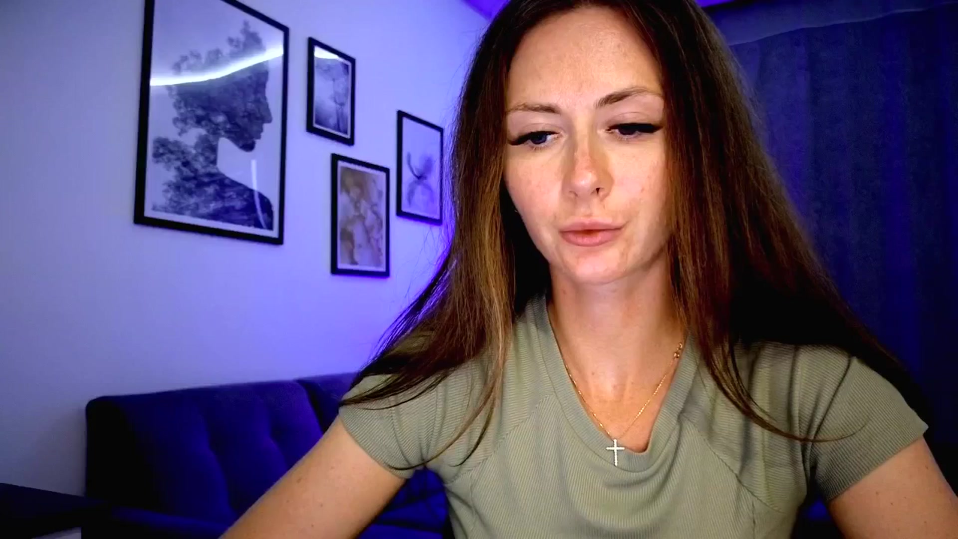 Gallery image thumbnail from Amber_Fry's myfreecams stream on, 07/08/2025, 18:58 image 16 of 20