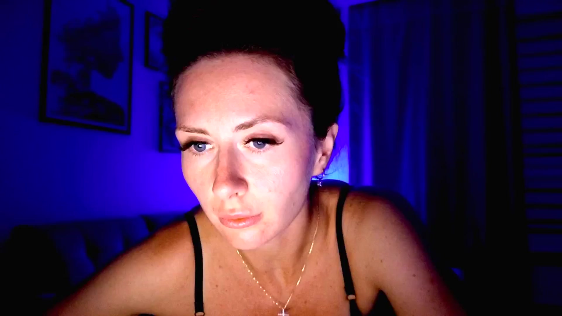 Gallery image thumbnail from Amber_Fry's myfreecams stream on, 07/09/2025, 21:09 image 14 of 20