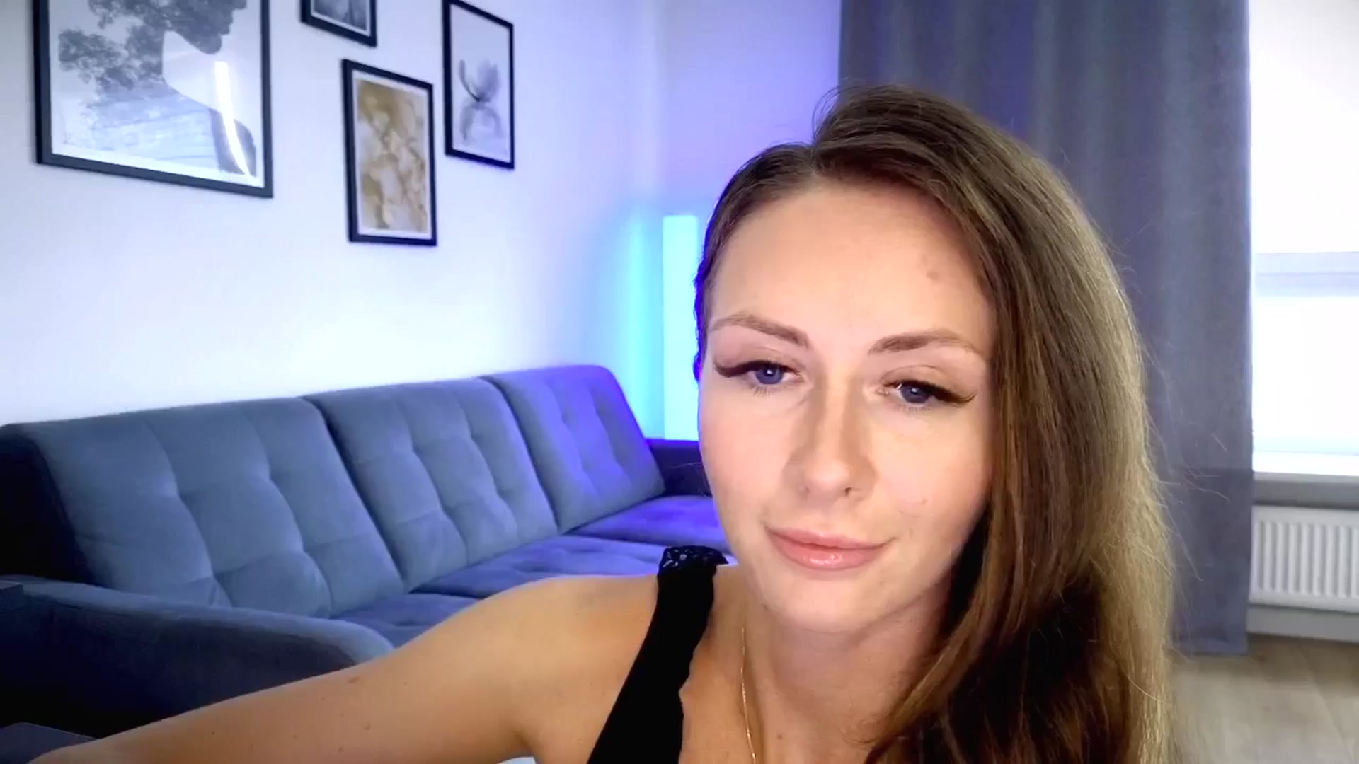 Gallery image thumbnail from Amber_Fry's myfreecams stream on, 07/11/2025, 20:35 image 1 of 20