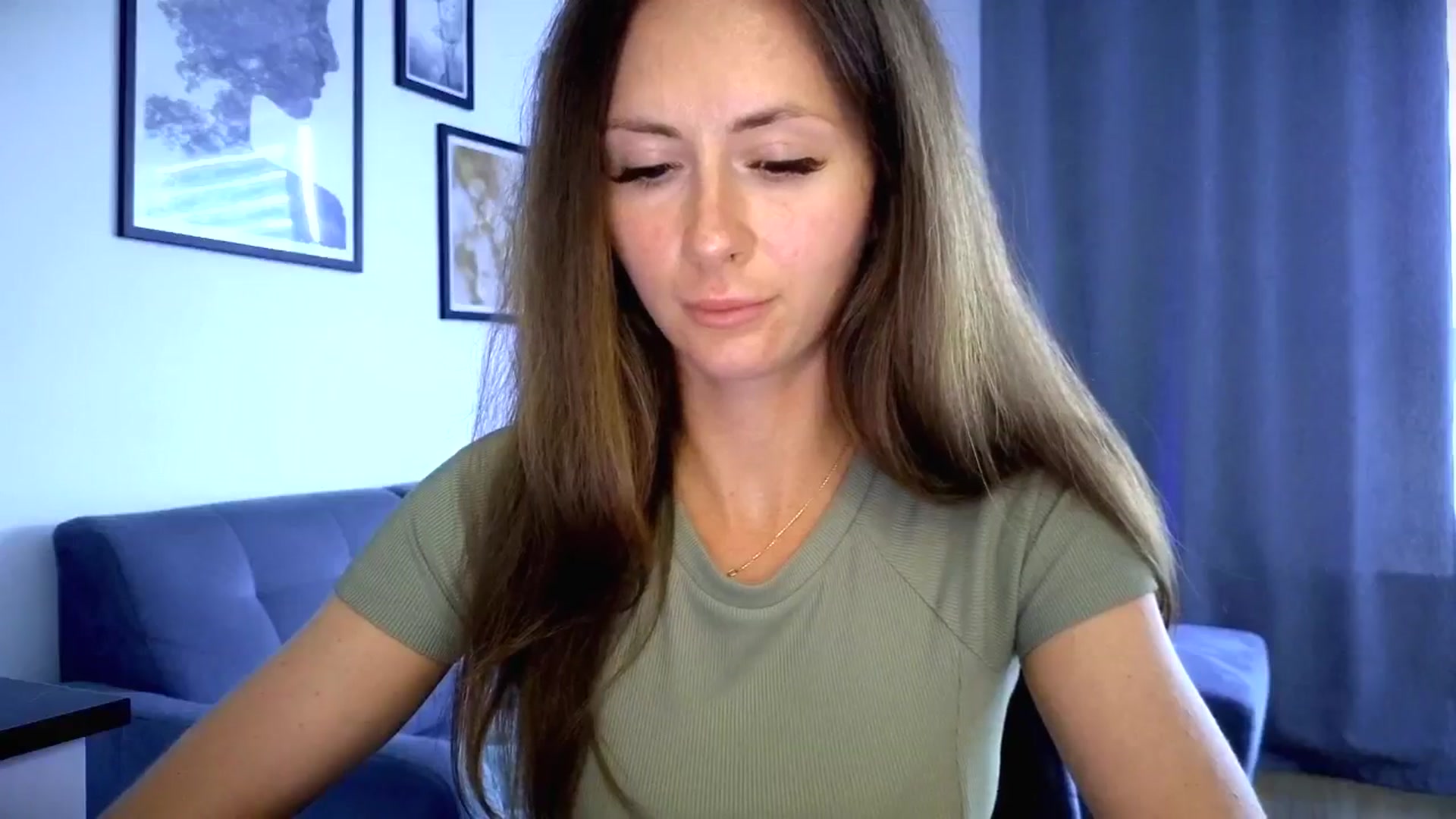 Gallery image thumbnail from Amber_Fry's myfreecams stream on, 07/18/2025, 16:43 image 18 of 20