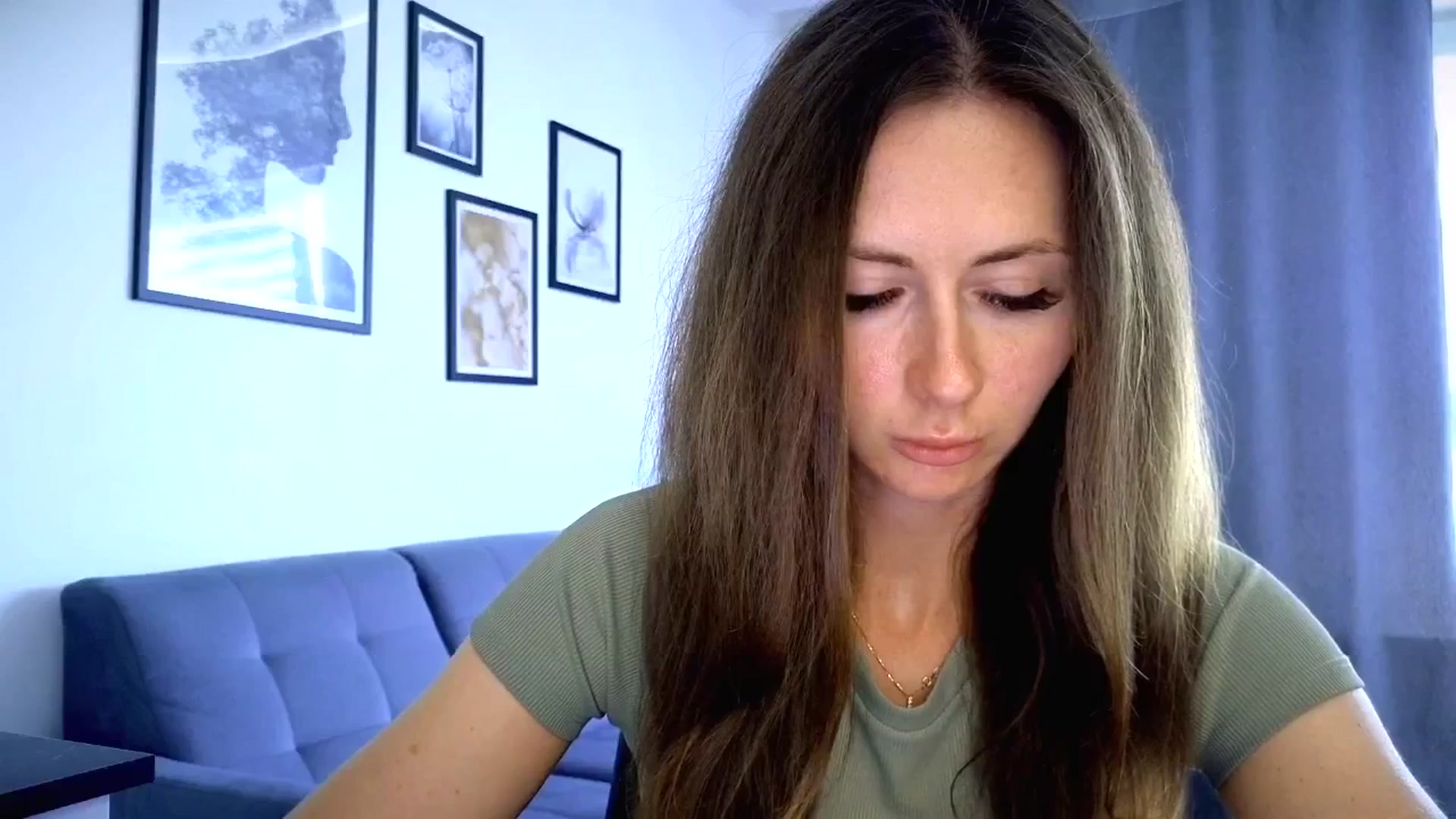 Gallery image thumbnail from Amber_Fry's myfreecams stream on, 07/18/2025, 16:43 image 7 of 20