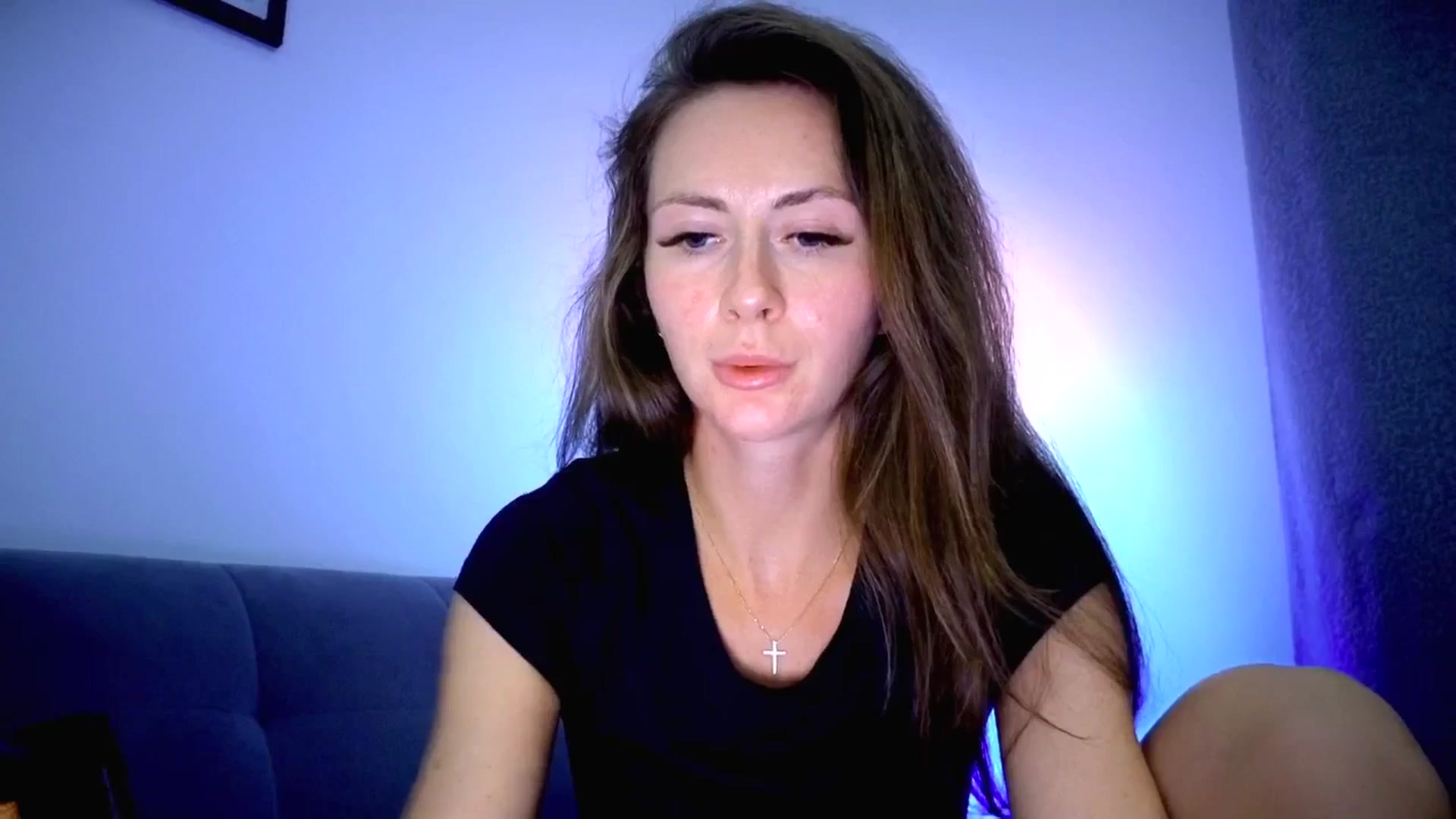 Gallery image thumbnail from Amber_Fry's myfreecams stream on, 07/18/2025, 23:22 image 6 of 20