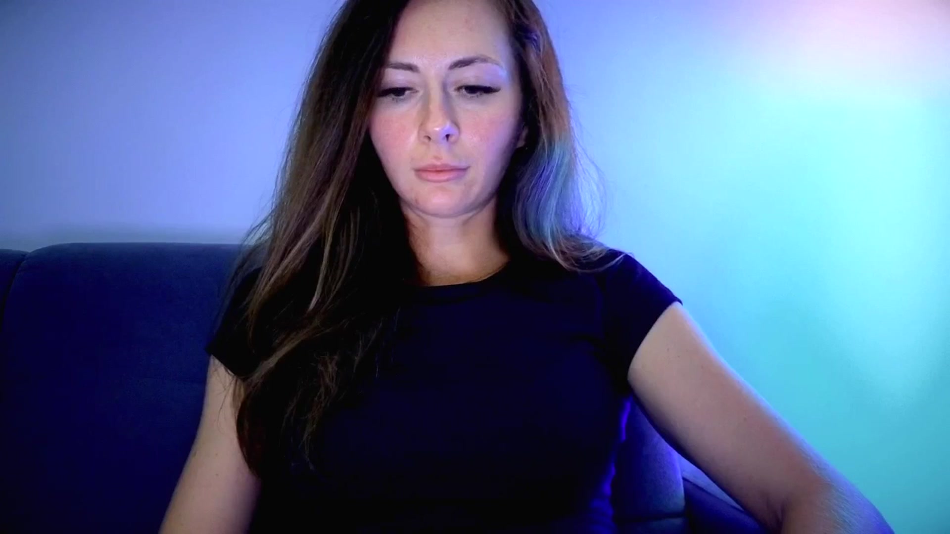 Gallery image thumbnail from Amber_Fry's myfreecams stream on, 07/18/2025, 23:22 image 11 of 20